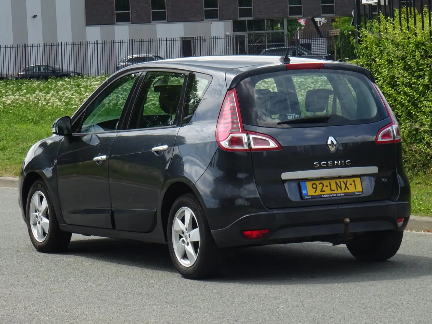 Renault Scenic 1.4 TCE Dynamique NAP/NAVI/XENON/PDC/NW APK Grijs - 2