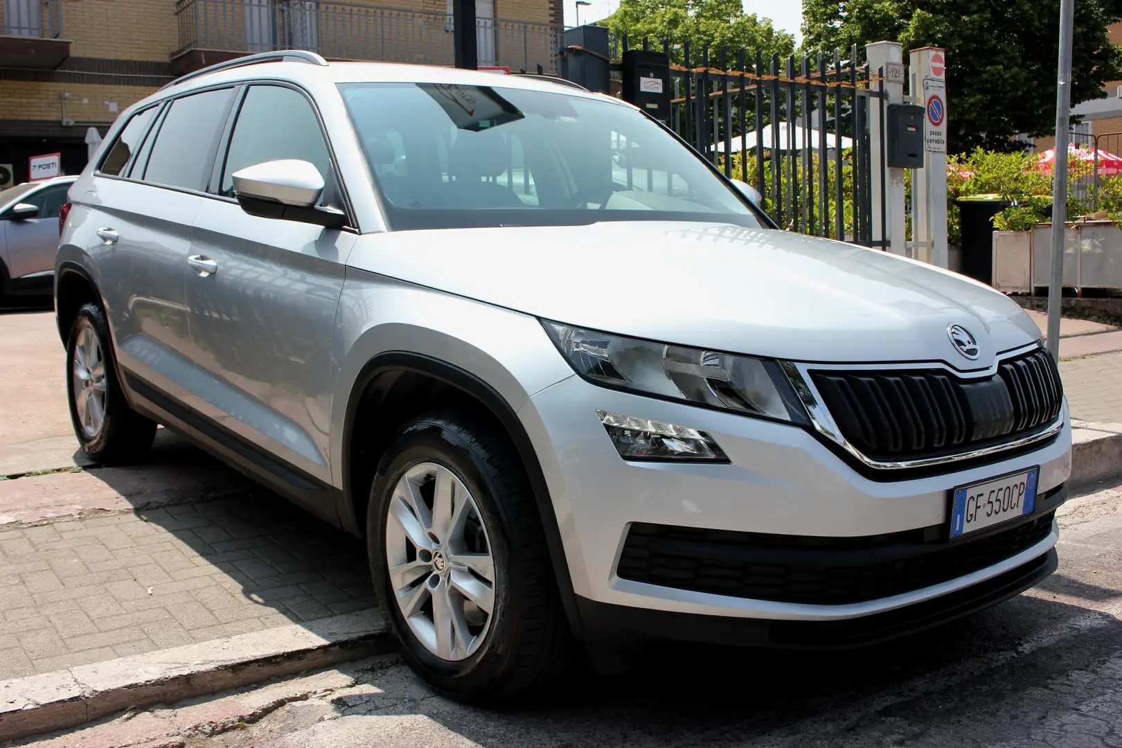 Skoda Kodiaq 2.0 tdi 150 cv 7 POSTI executive DSG *PREZZO VERO* - 2