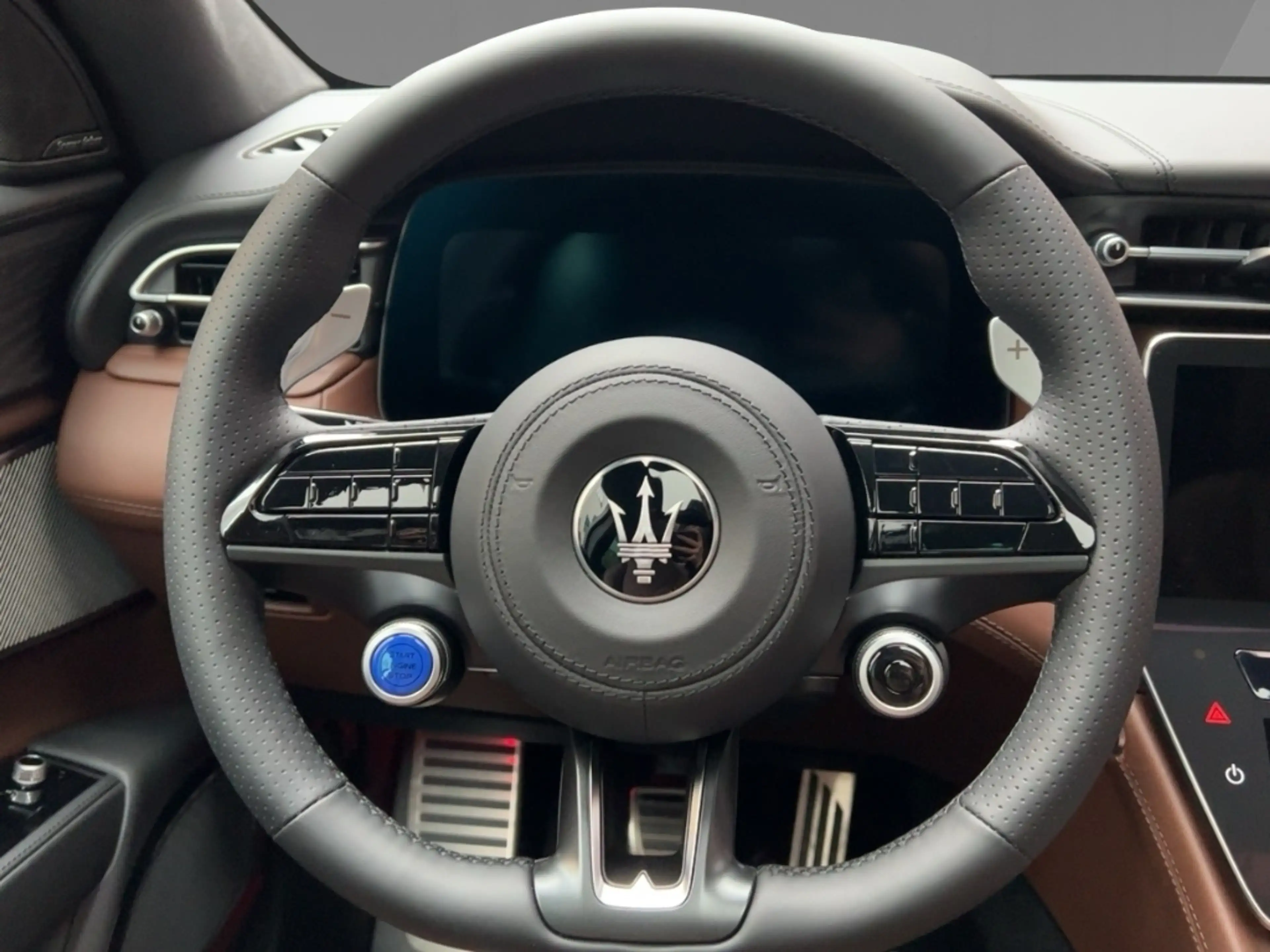 Maserati Grecale Modena LUMINA Sonderedition - Pano - AWD — photo 8