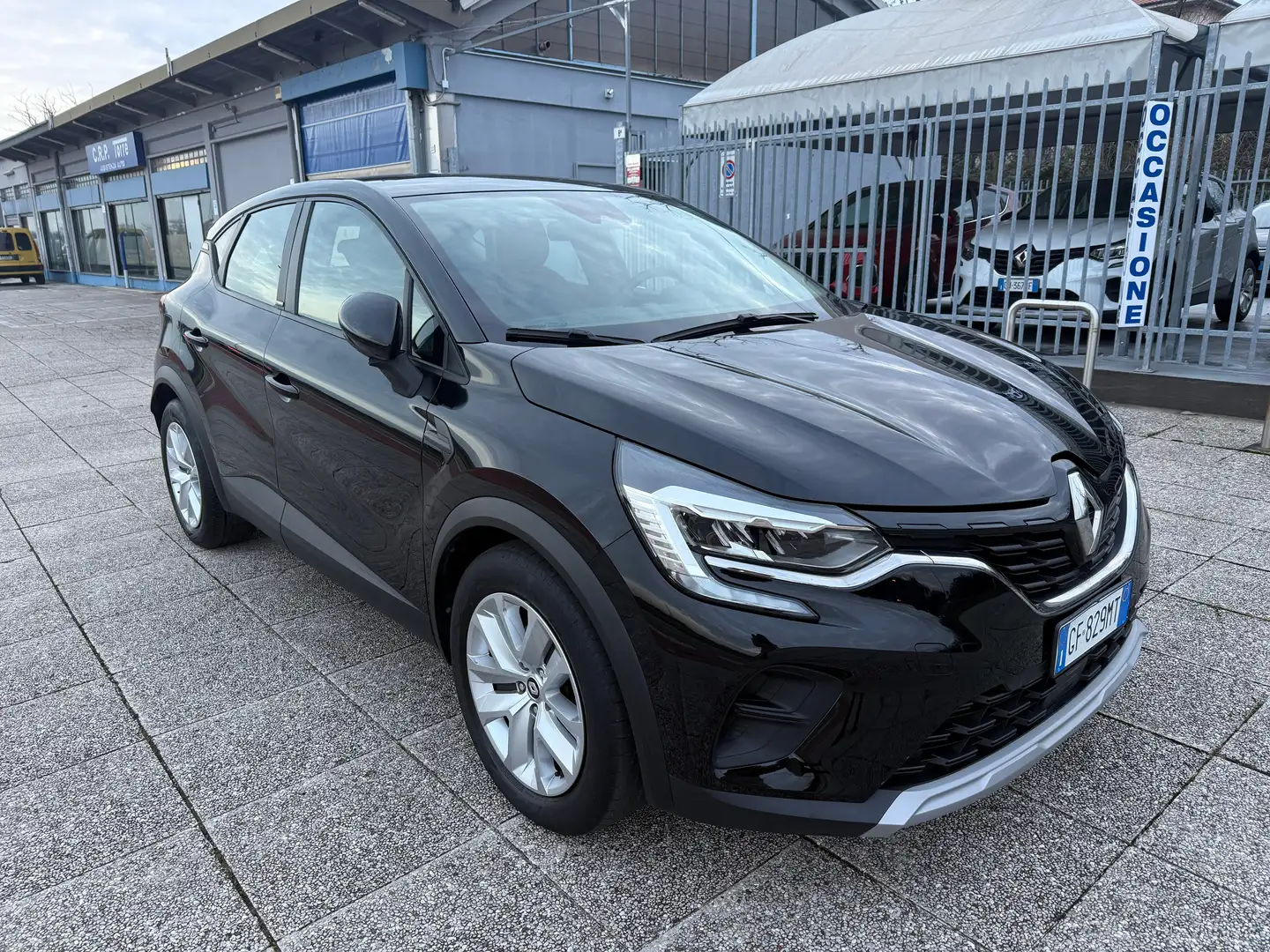 Renault Captur Captur  1.6 E-Tech hybrid Zen 145cv auto Noir - 2