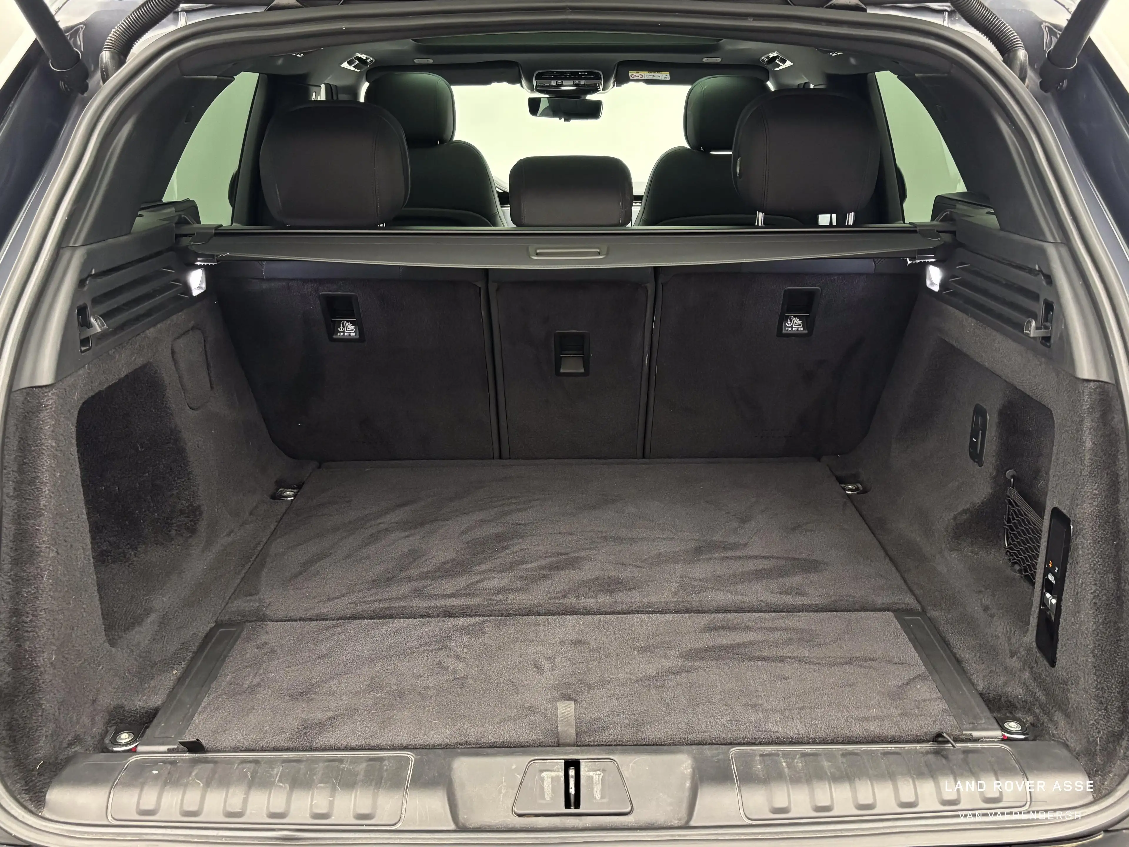 Land Rover Range Rover Sport P440e Dynamic SE AWD — photo 14