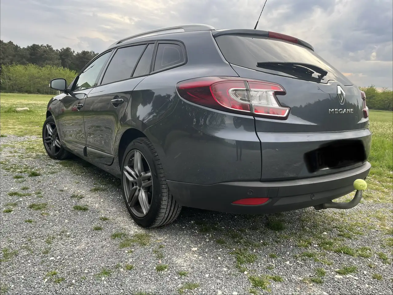 Renault Megane Grandtour — photo 4