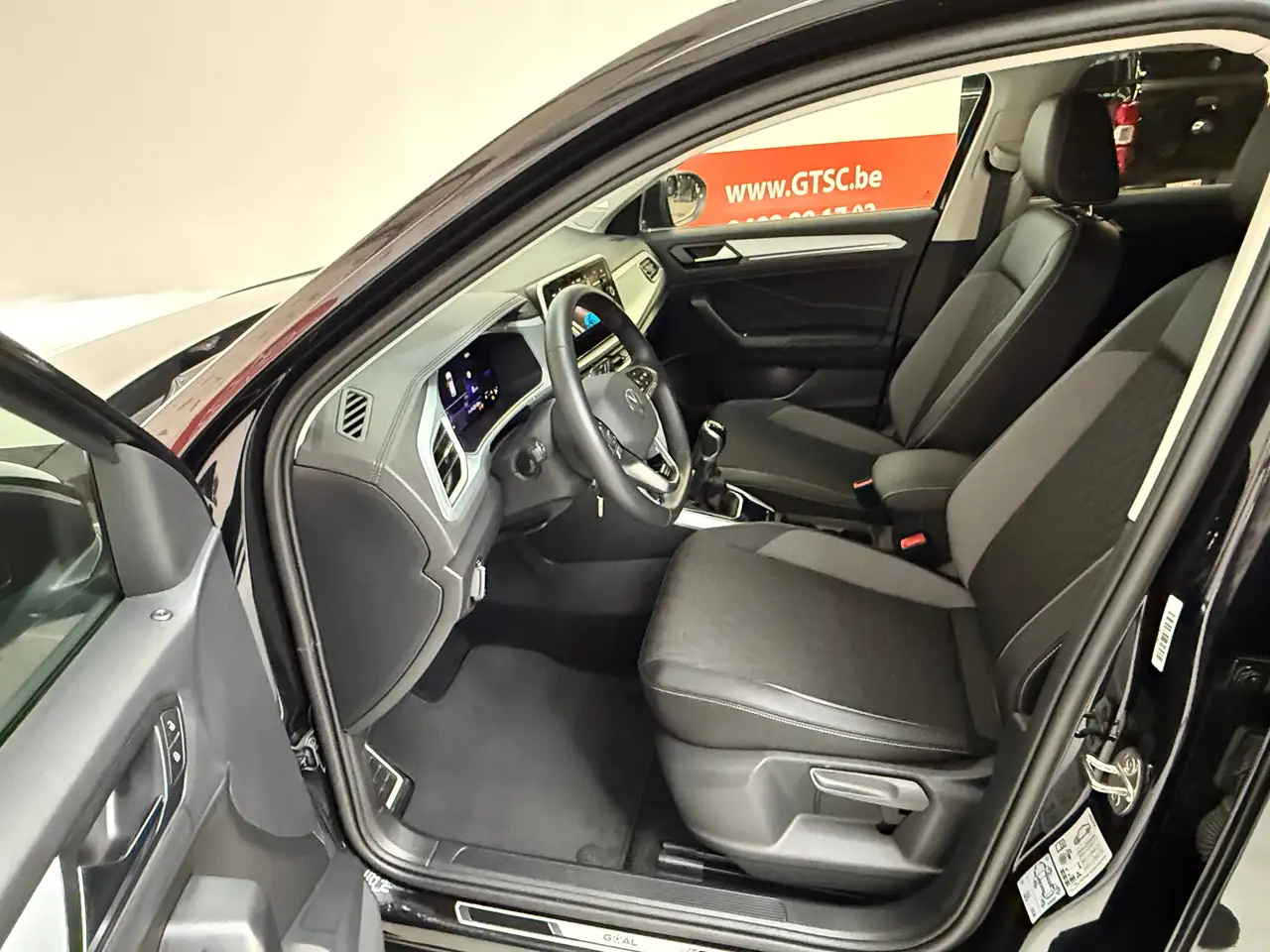 Volkswagen T-Roc 1.0 TSI GOAL Navi Carplay Lane assist ACC Travel assist, Verwarmde stoelen Inductief laden, миниатюра 14