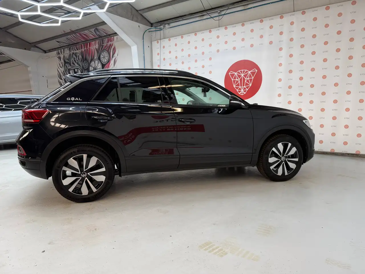 Volkswagen T-Roc 1.0 TSI GOAL Navi Carplay Lane assist ACC Travel assist, Verwarmde stoelen Inductief laden, миниатюра 4