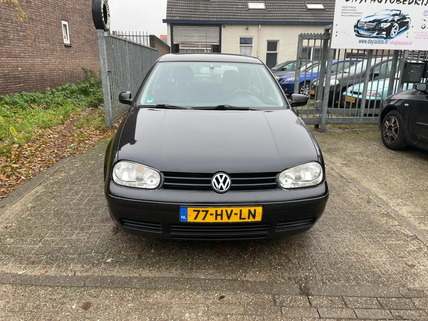 Volkswagen Golf 1.6 AUTOMAAT Noir - 2
