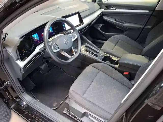 Volkswagen Golf view 8