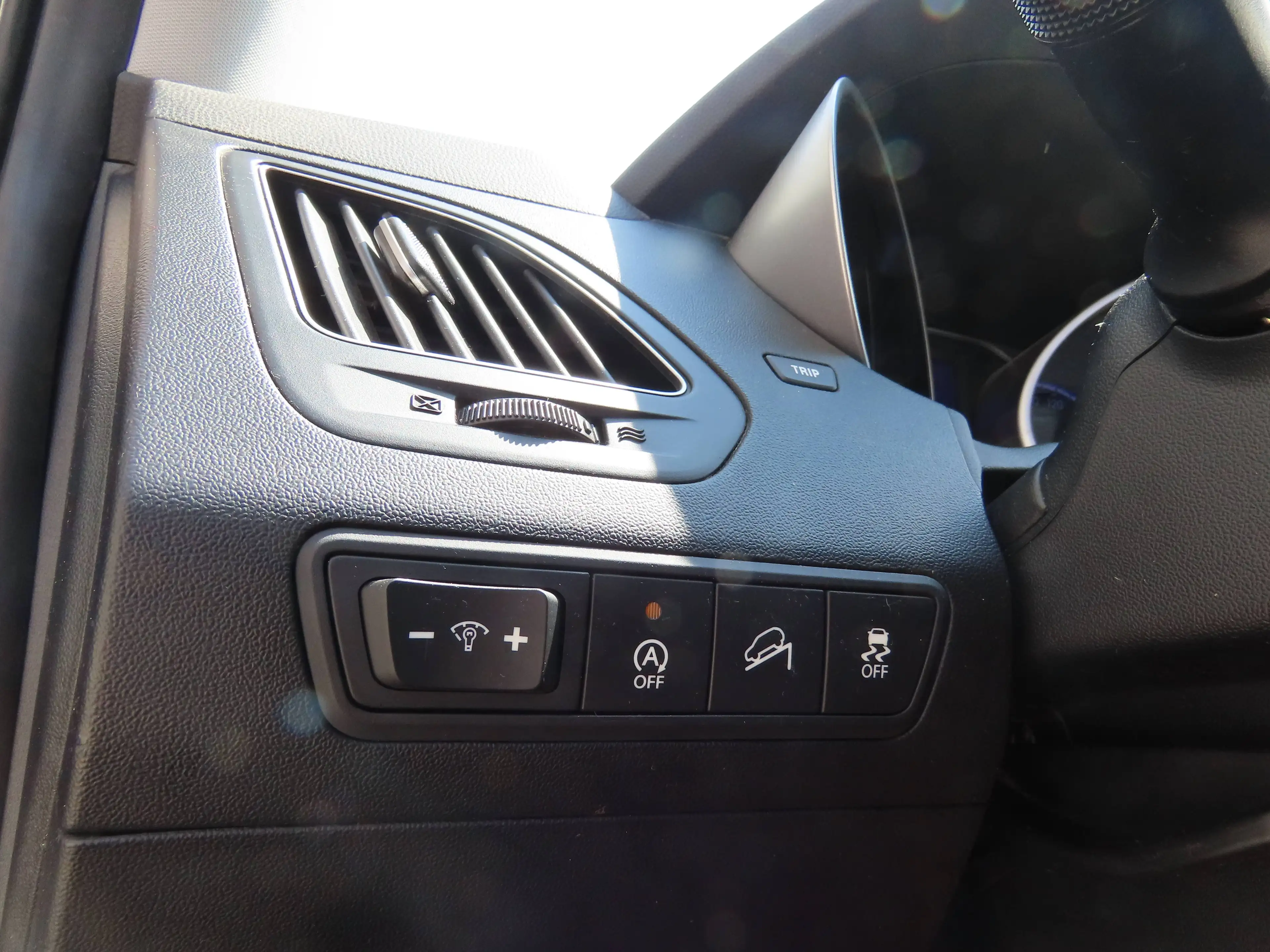 Hyundai iX35 iX35 1.6i 2WD Lounge — photo 15