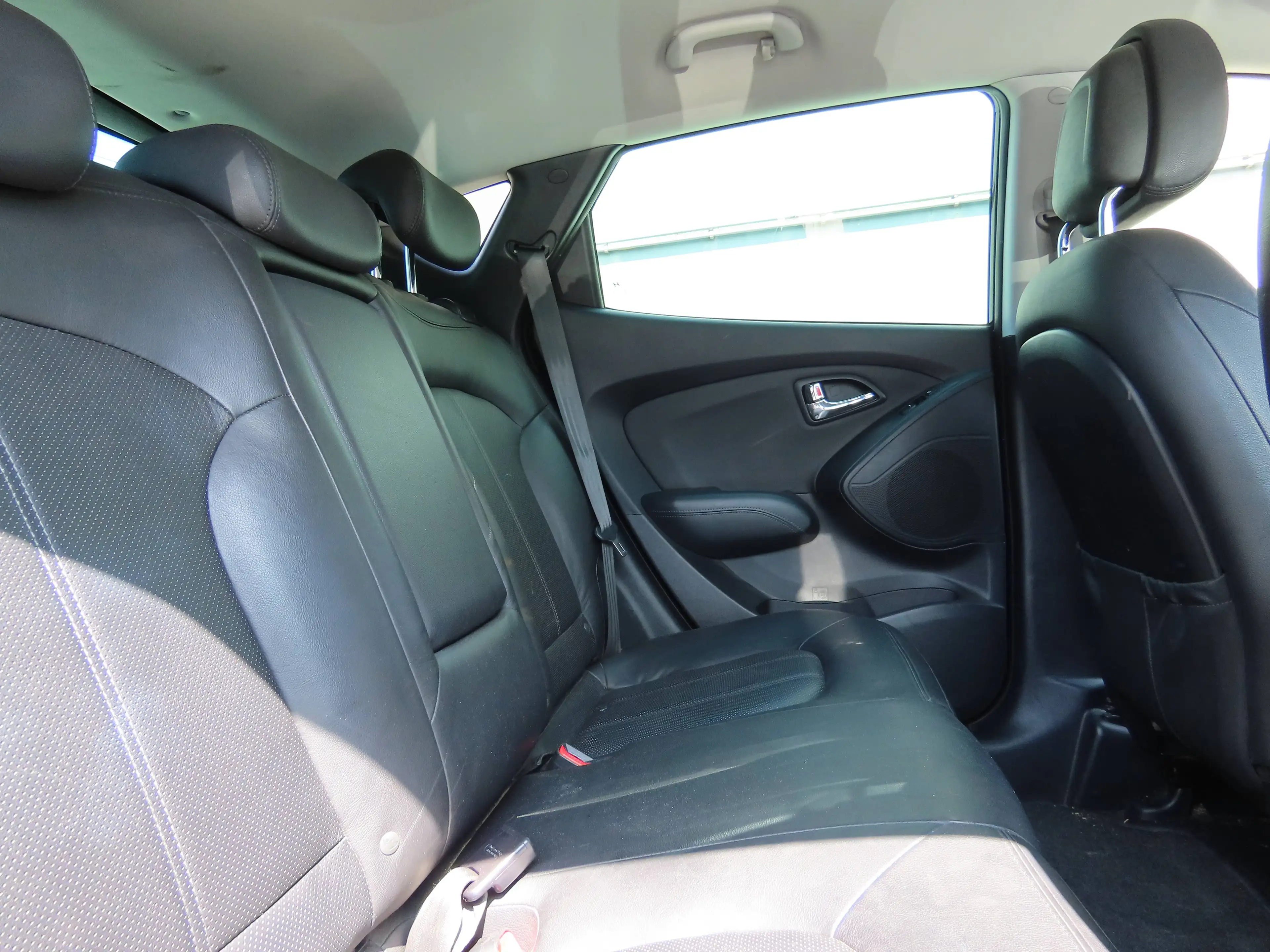 Hyundai iX35 iX35 1.6i 2WD Lounge — photo 8