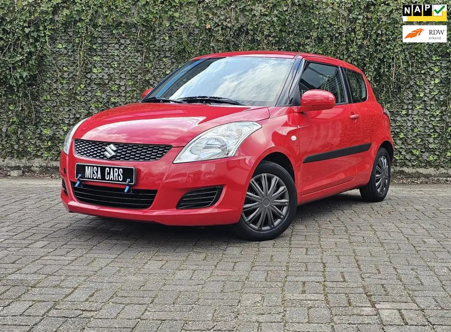 Suzuki Swift 1.2 Comfort EASSS Airco APK Elektrische Pakket Rood - 1