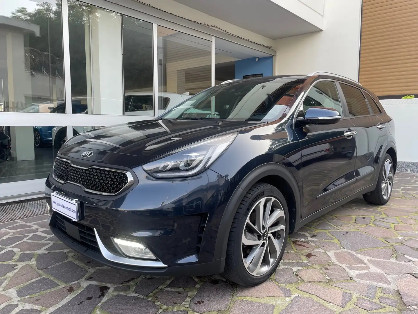 Kia Niro 1.6 gdi hev Energy dct UNICO PROPR. BELLISSIMA Modrá - 1