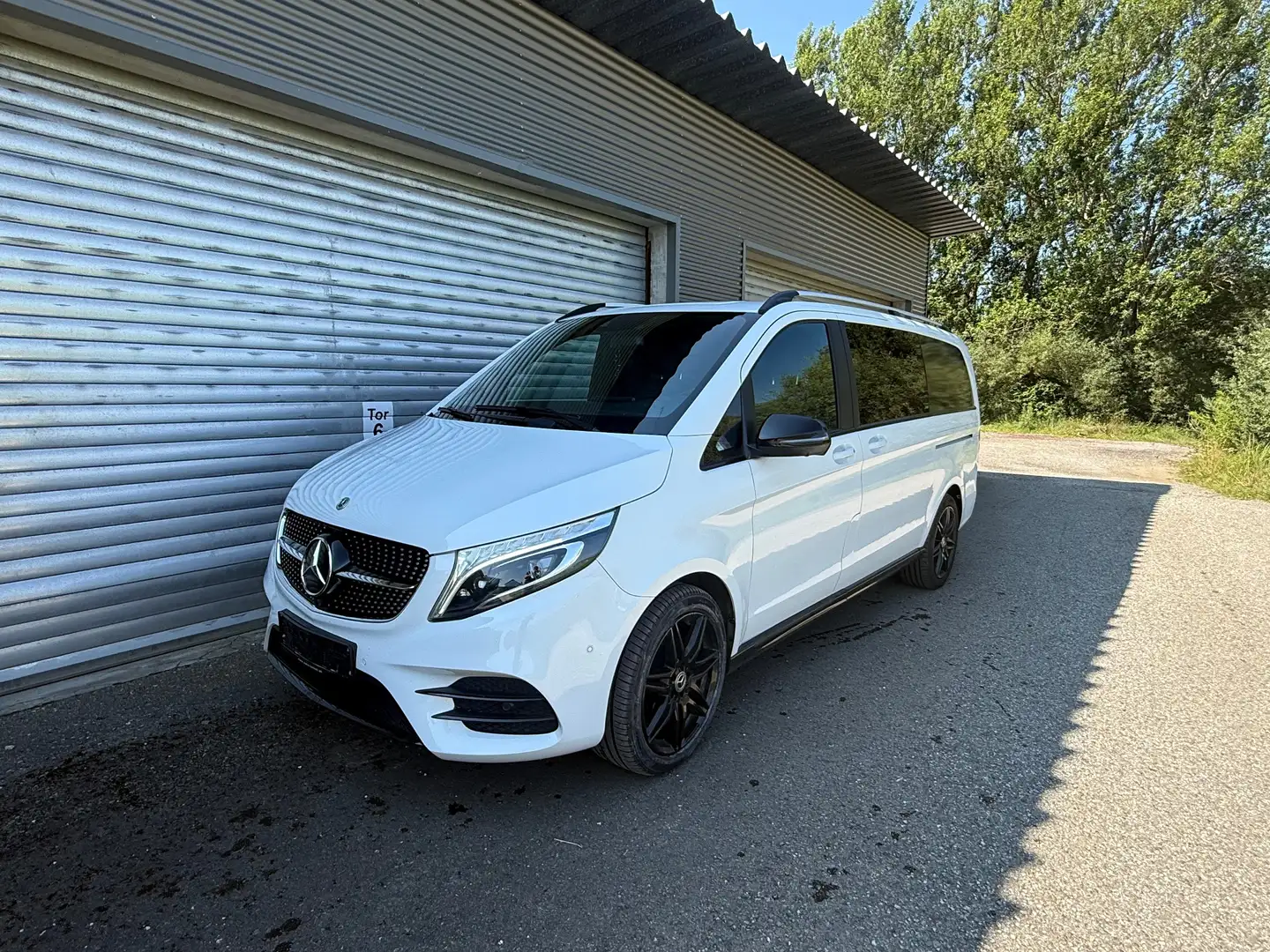 Mercedes-Benz V 300 V 300 d Kombi 4MATIC lang Avantgarde Aut. A-Edition Avantgarde A-Edition Weiß - 1
