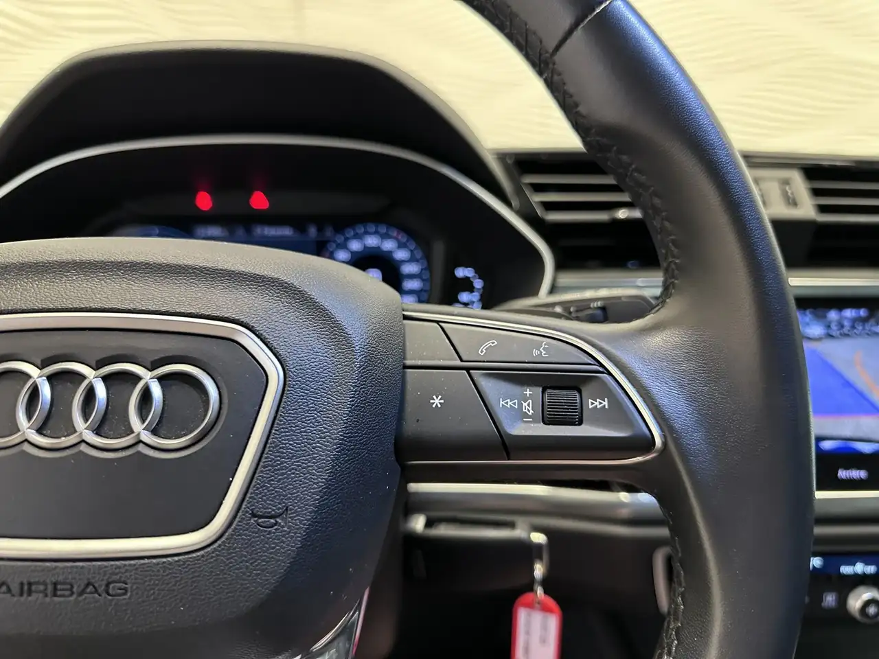 Audi Q3 2.0 TDI*S-TRONIC*CARPLAY*CAMERA*150 PK*, миниатюра 23