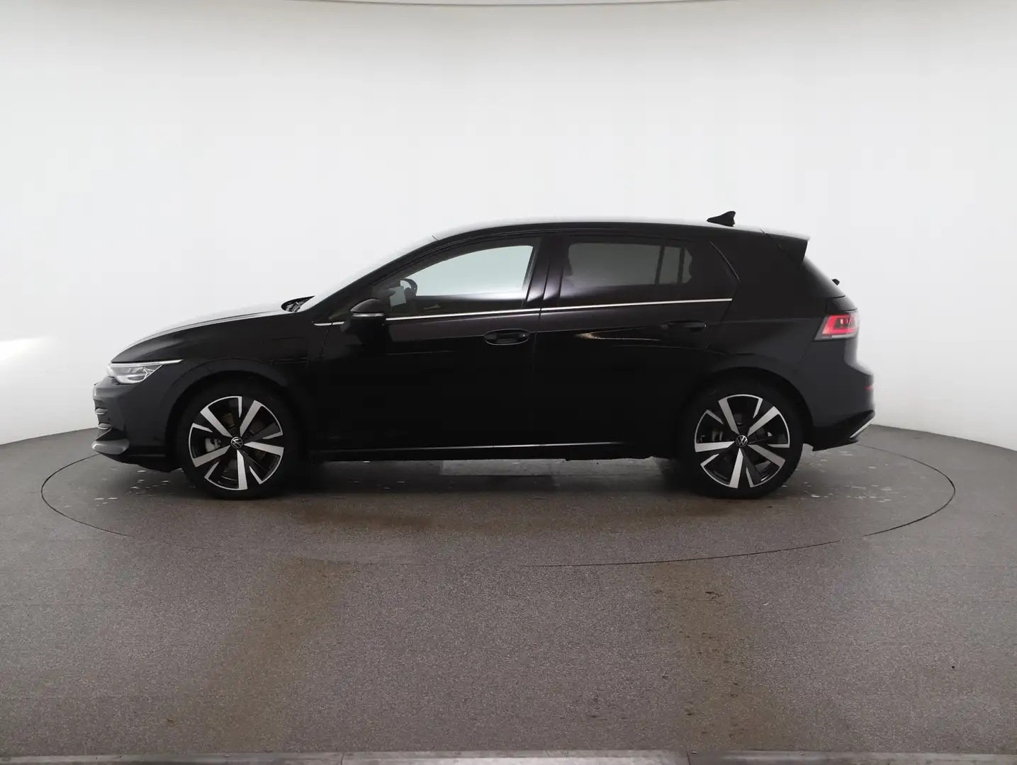 Volkswagen Golf 1.5 TSI eHybrid DSG 150 kW Style/AHV Schwarz - 2