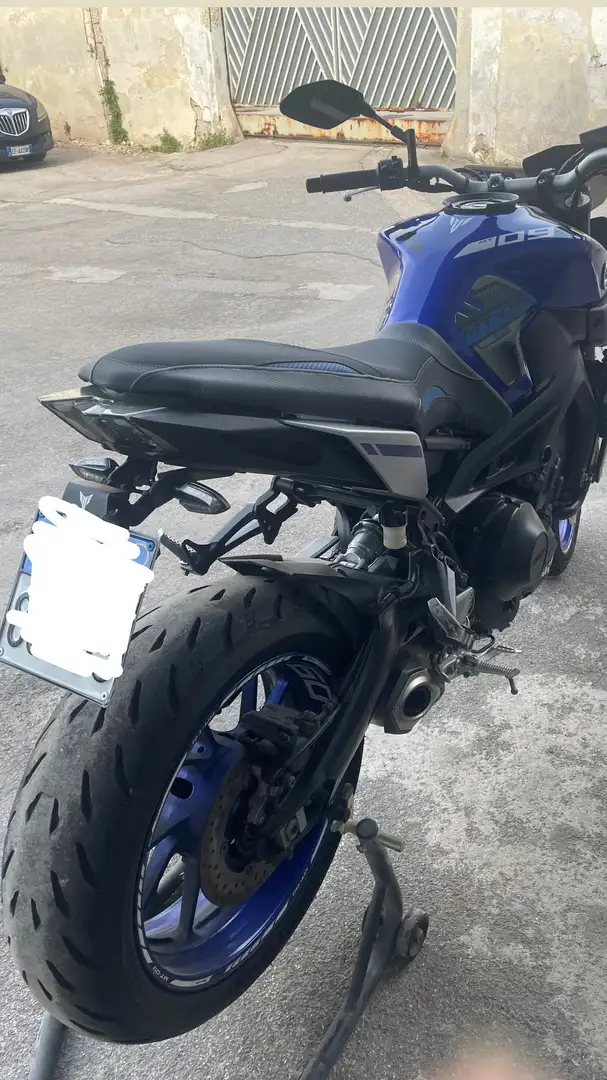 Yamaha MT-09 - 2