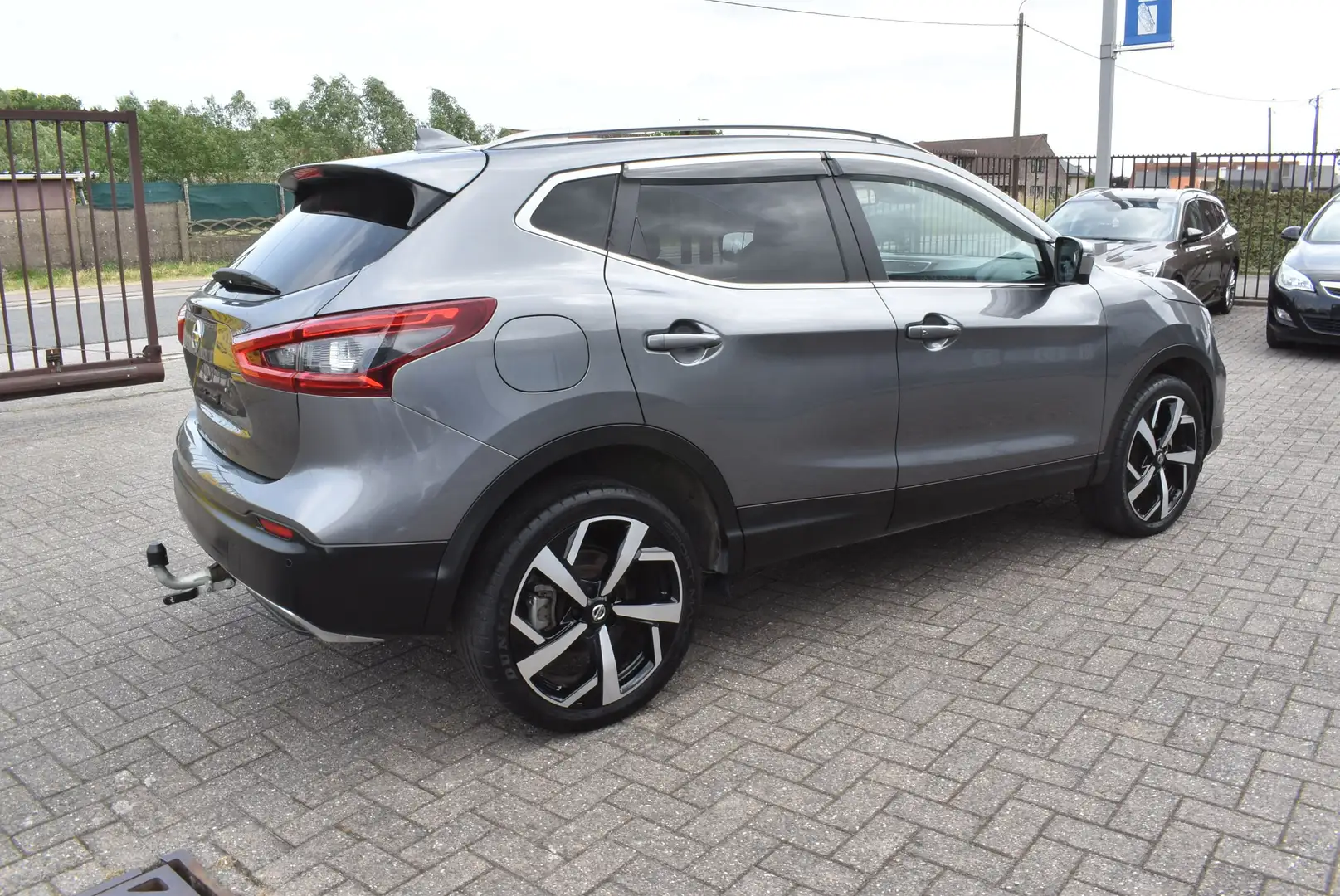 Nissan Qashqai 1.7 dCi Tekna Pack Leder/Pano***DESTOCKAGE B2B*** Gris - 2