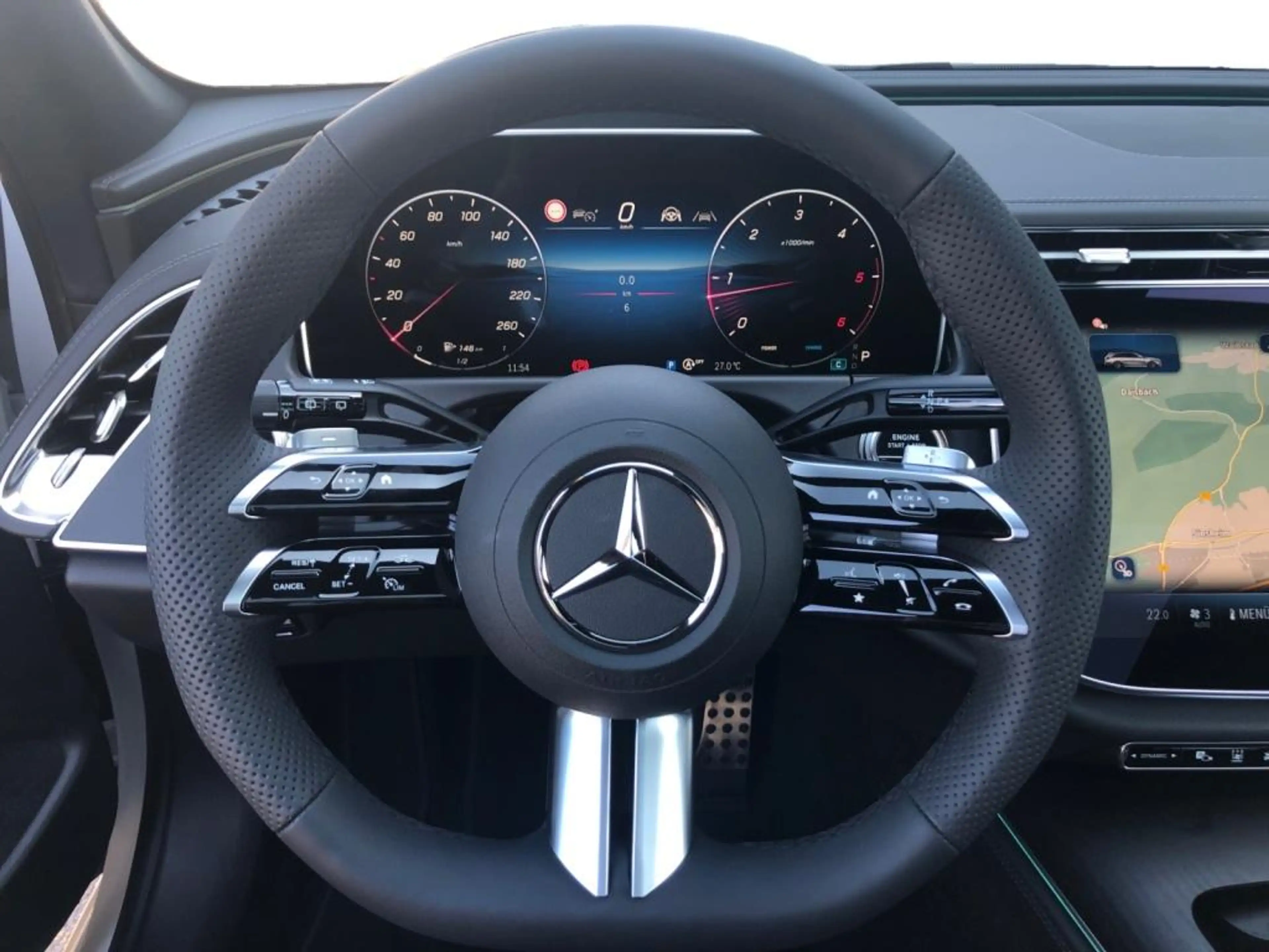 Mercedes-Benz E 450 d 4MATIC T-Modell AMG+MBUX+Burm+Night+AHK — photo 11