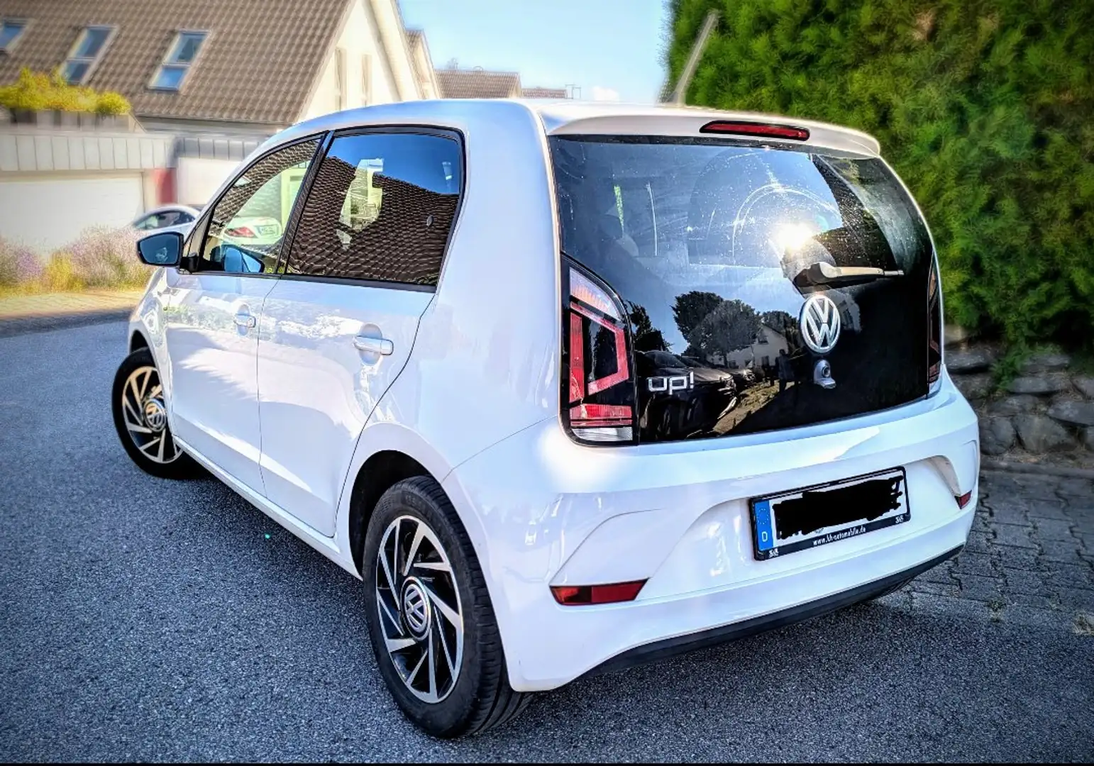 Volkswagen up! up! join up! Weiß - 2