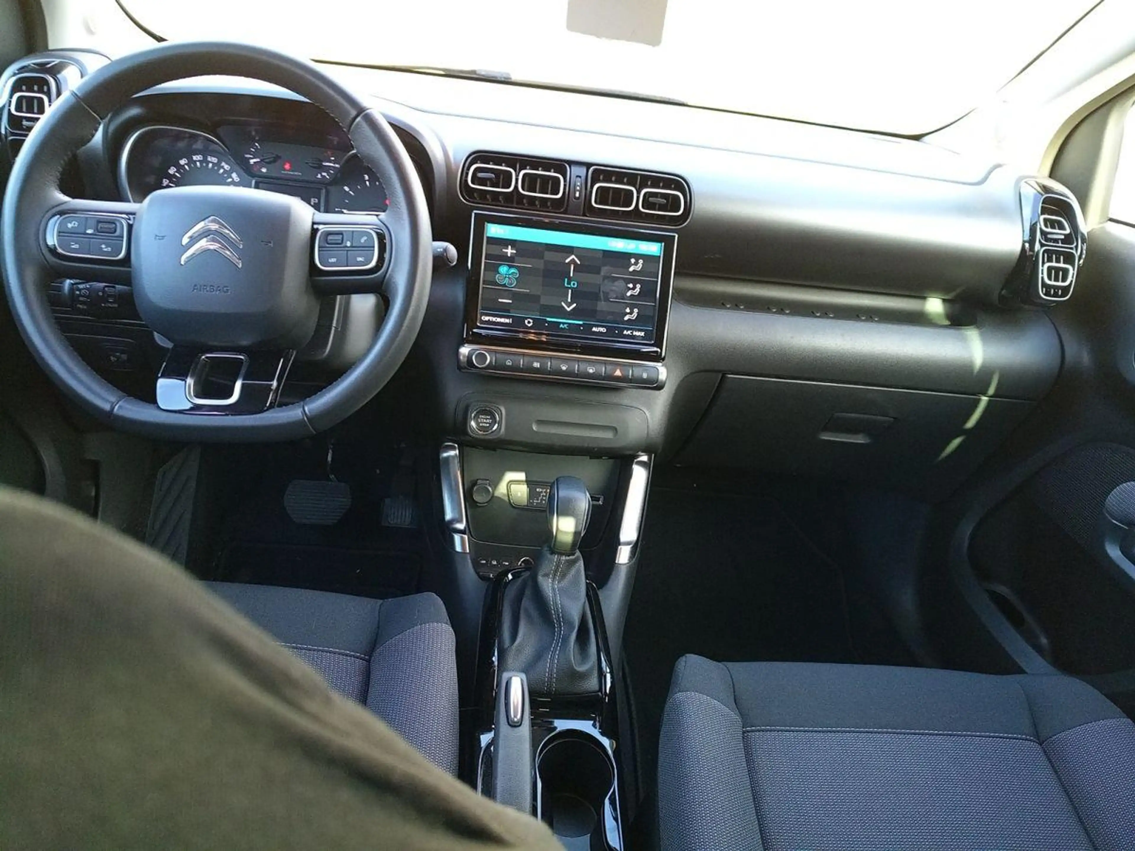 Citroen C3 Aircross 1.2 12V e-THP / PureTech — photo 15