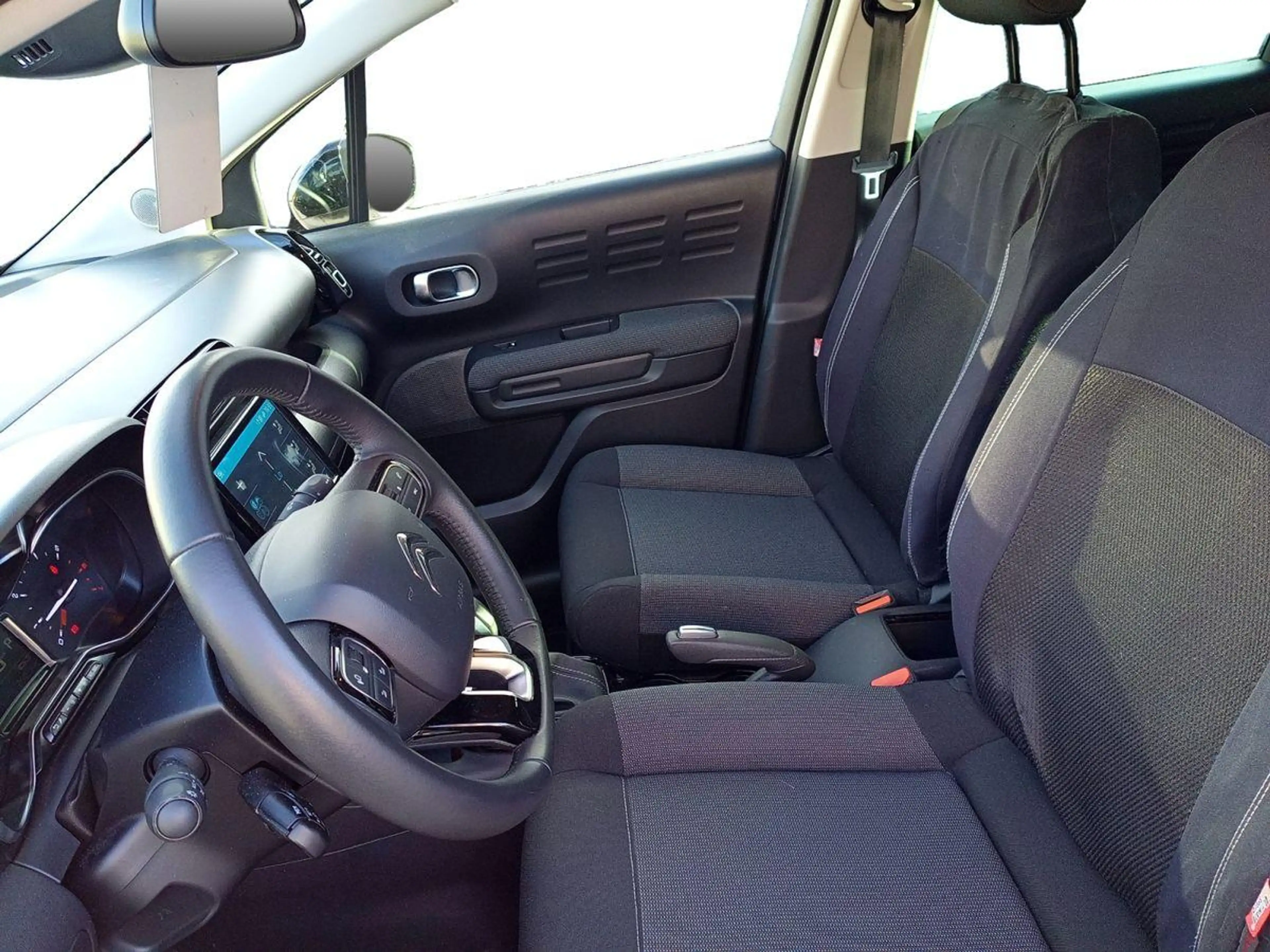 Citroen C3 Aircross 1.2 12V e-THP / PureTech — photo 6