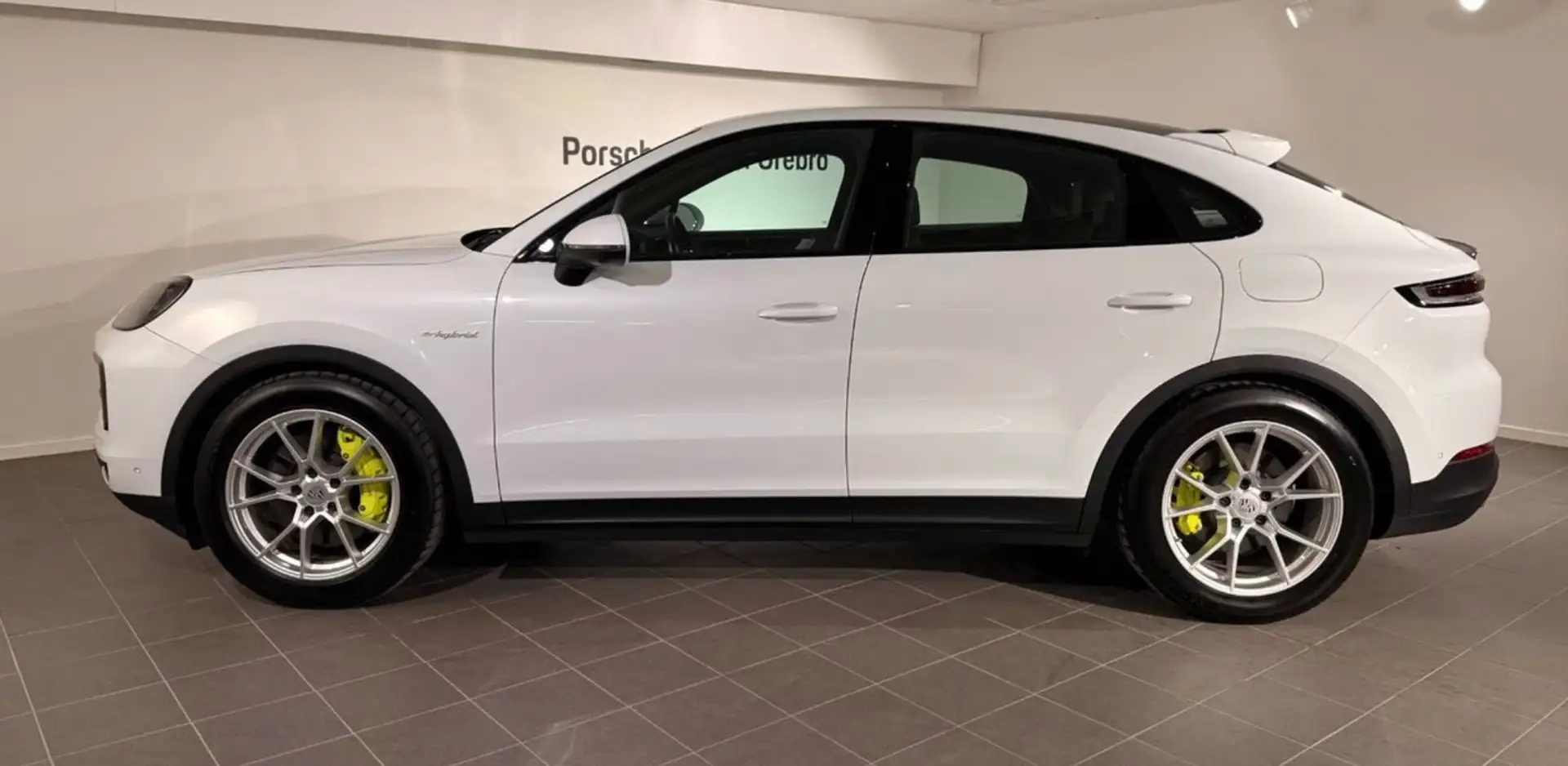 Porsche Cayenne Coupe E-Hybrid *PANO/AHK* Blanc - 2