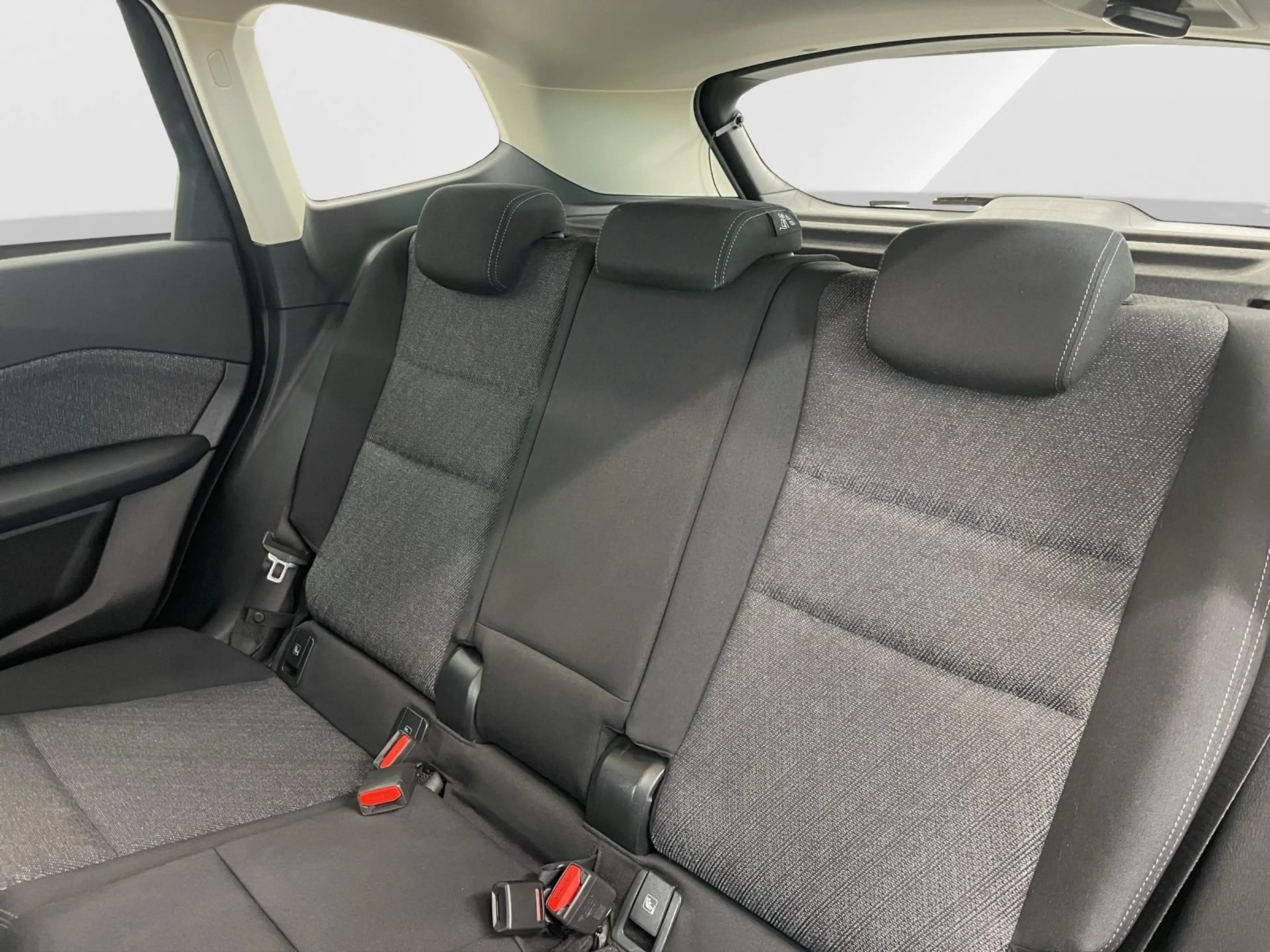 BMW iX 1 xDrive30 A,M Fahrwerk,AHK,SHZ,Parkassistenz,etc. — photo 11