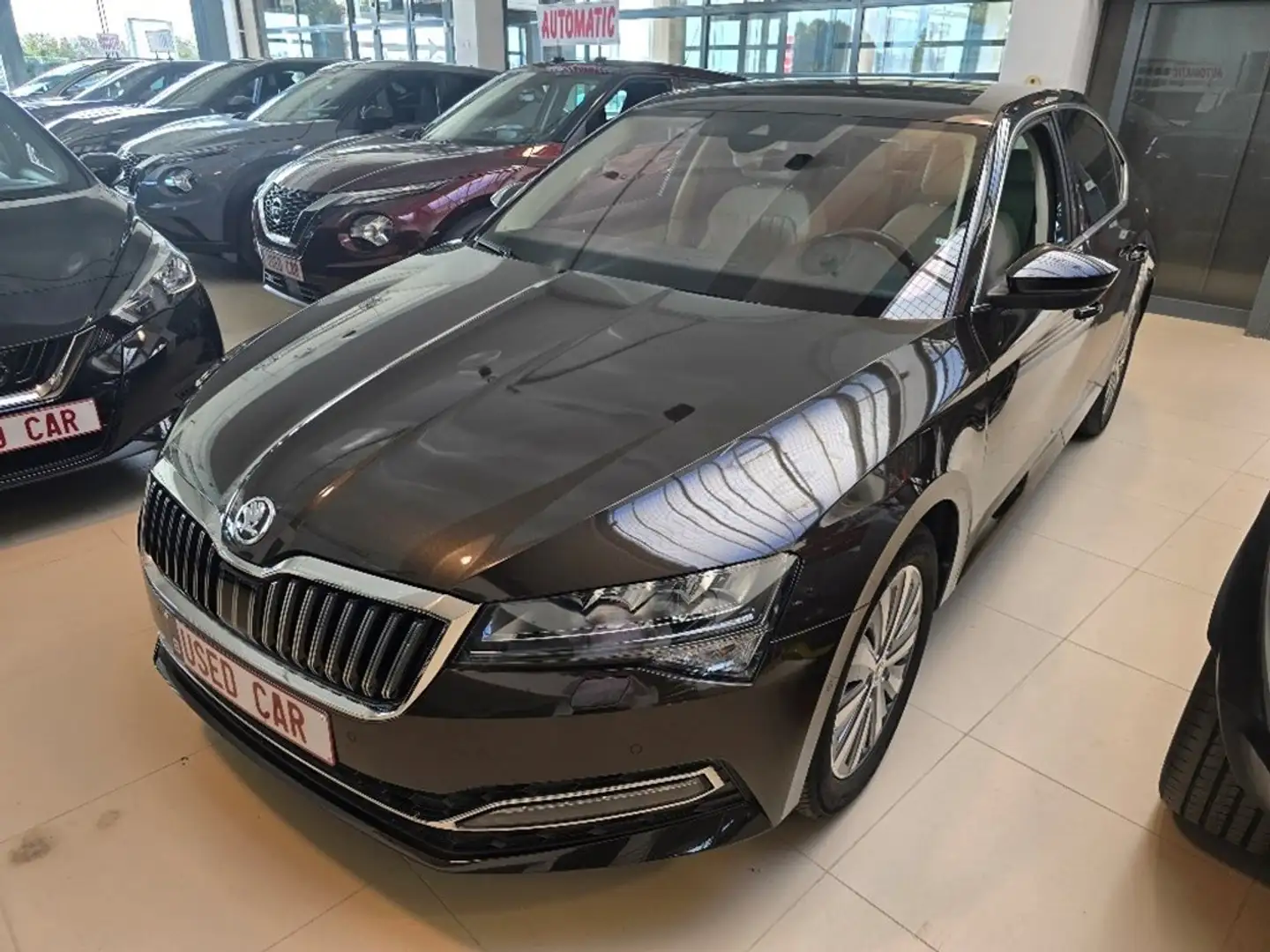 Skoda Superb 1.5 TSI MT6 Noir - 1