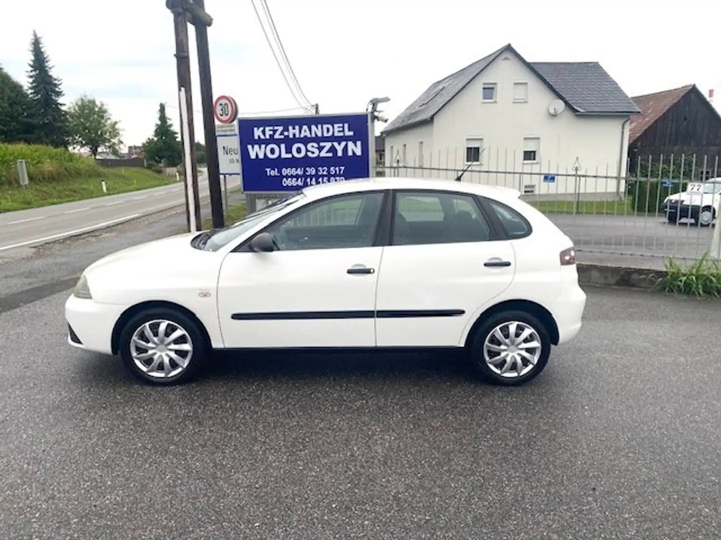 SEAT Ibiza Fresh 1,2 KLIMA 2BESITZ SERVICEHEFT PICKERL Weiß - 2