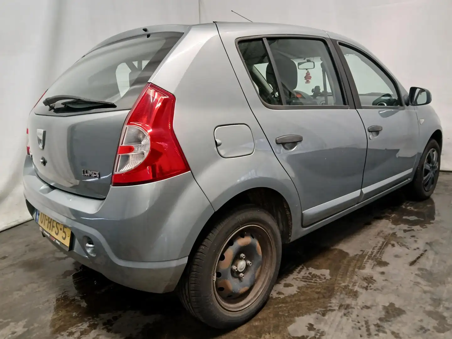 Dacia Sandero 1.4 Lauréate - Airco Blauw - 2