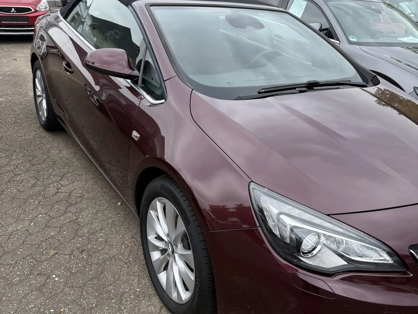 Opel Cascada Innovation Rot - 2