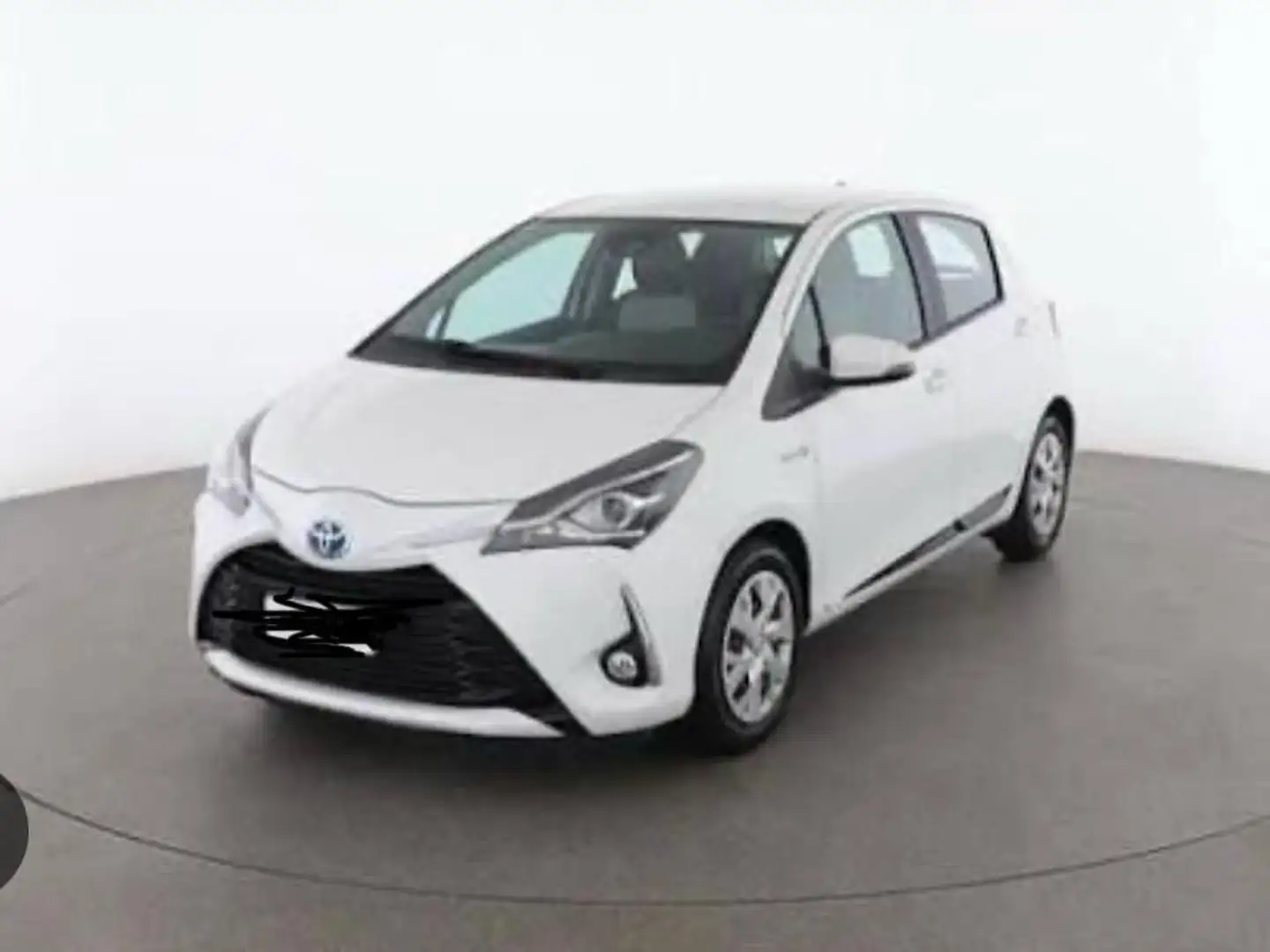 Toyota Yaris Yaris III 2017 5p 1.5h Active my18 Wit - 1