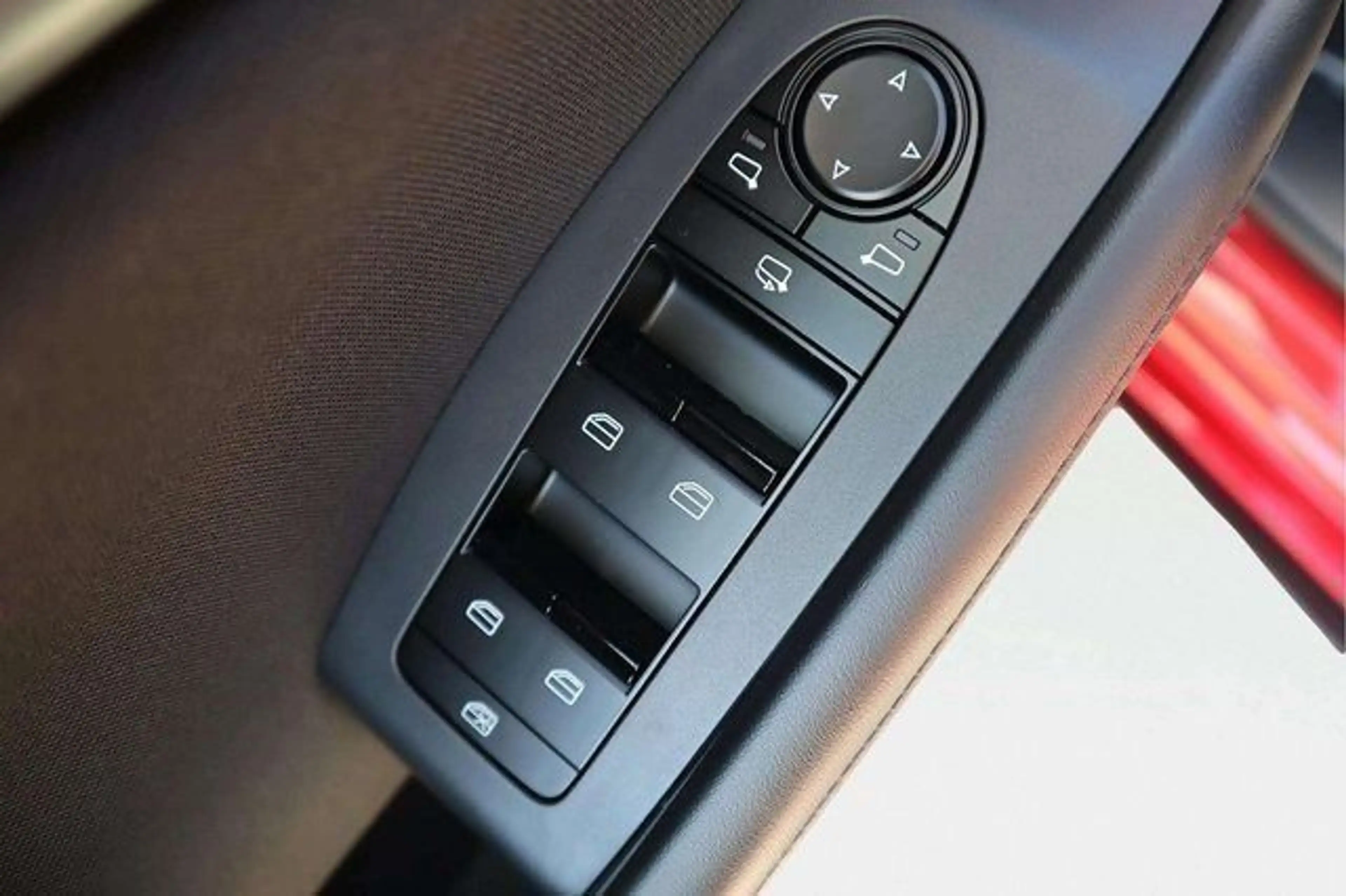 Mazda 3 Exclusive-Line 2.5l BOSE/MATRIX/HUD/360° — photo 15