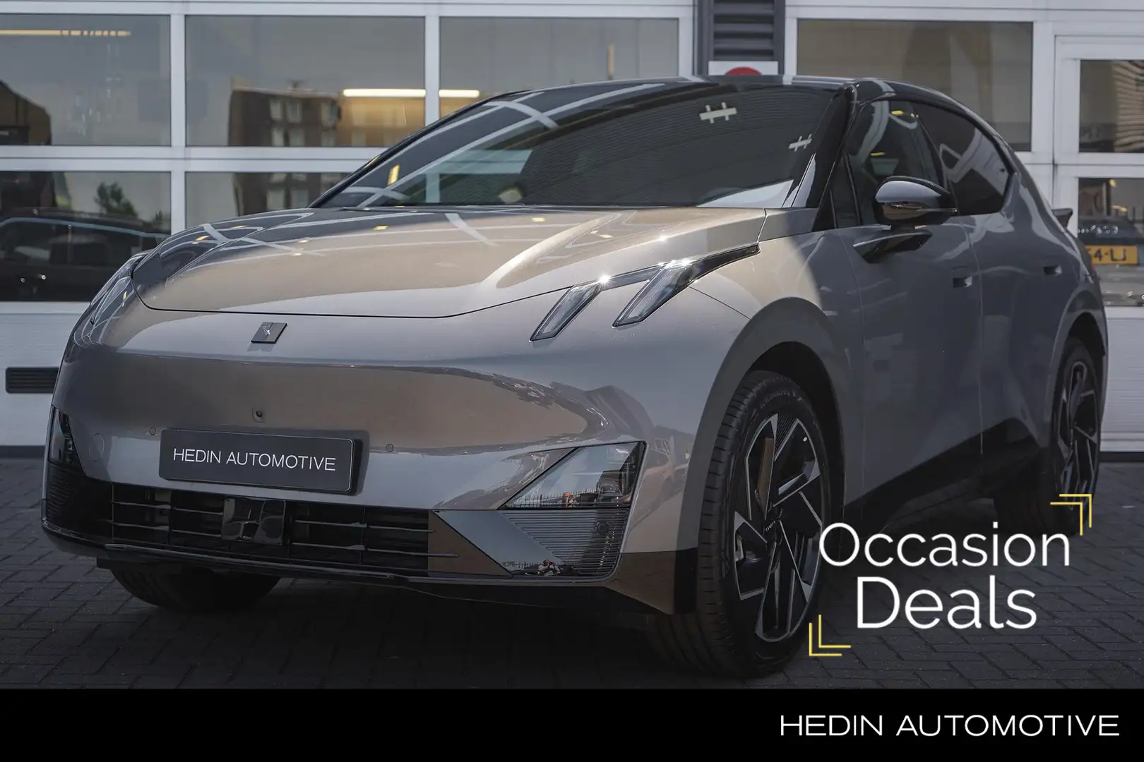 Lynk & Co 02 Core 66 kWh DE O2 VAN LYNK & CO, NU IN DE SHOWROOM Gris - 1