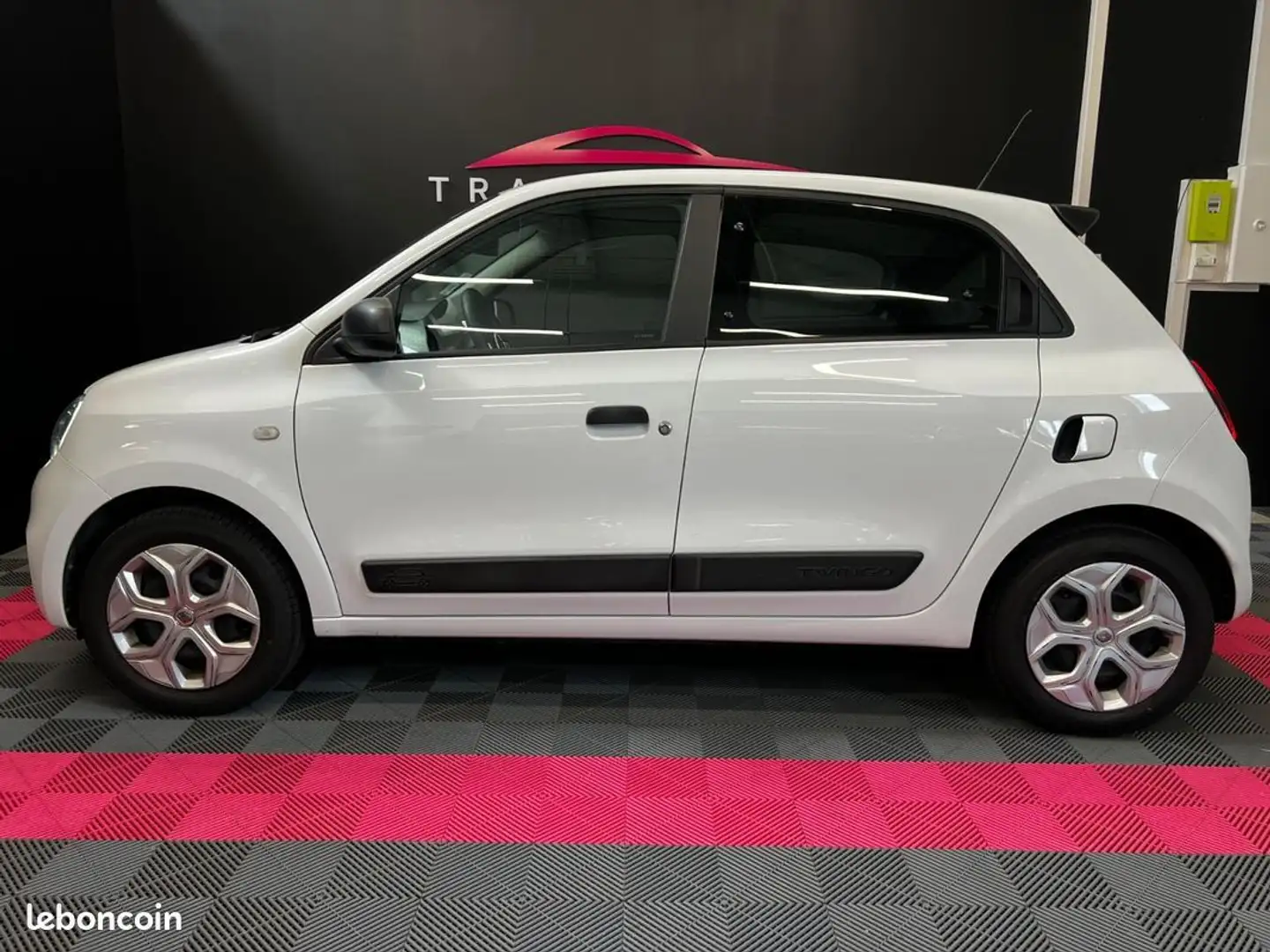 Renault Twingo III SCe 65 20 Life BLUETOOTH SUIVI 2 EME MAIN ORIG Blanc - 2