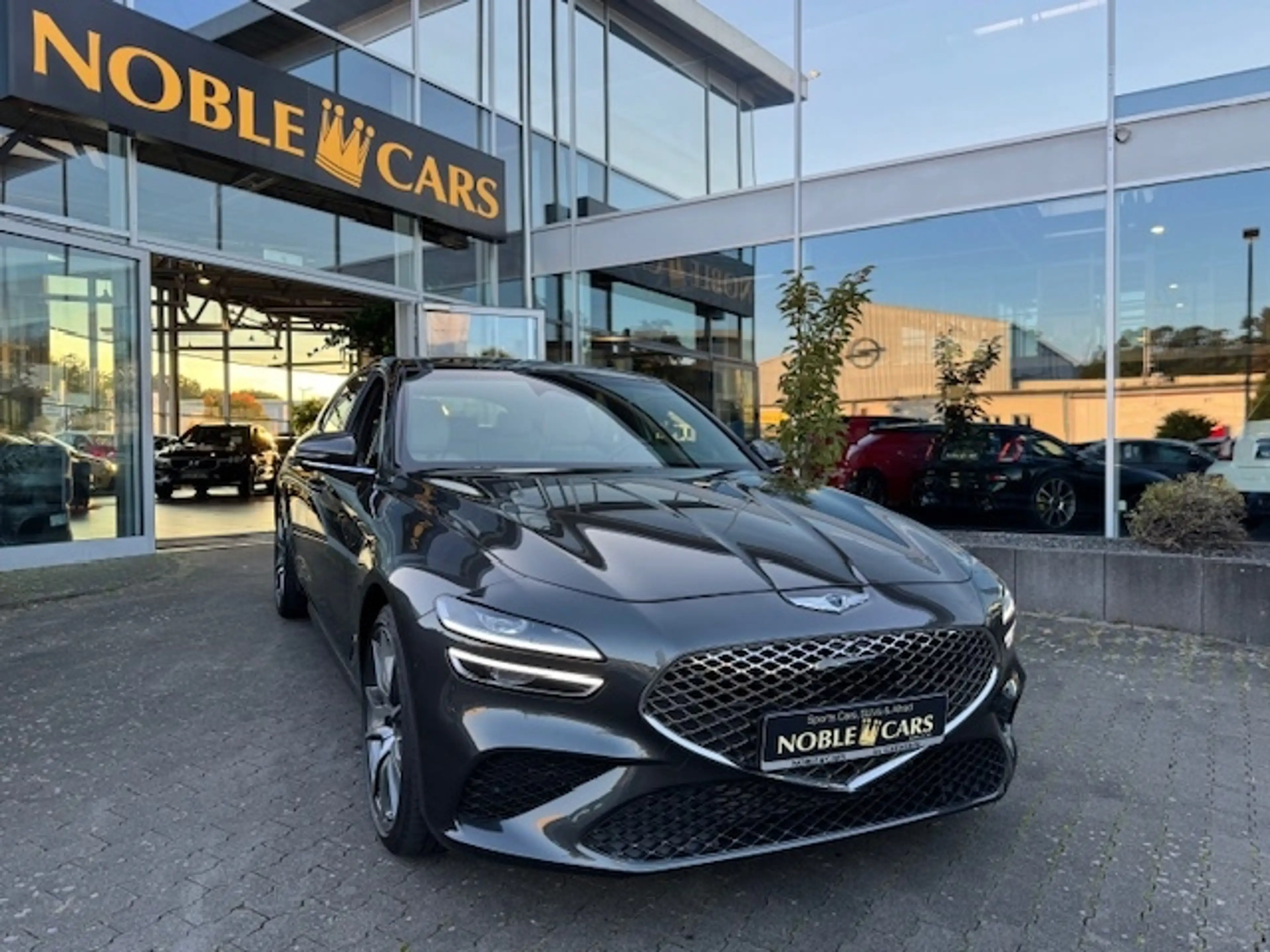 Genesis G70 Shooting Brake Luxury AWD PANO 360° HUD