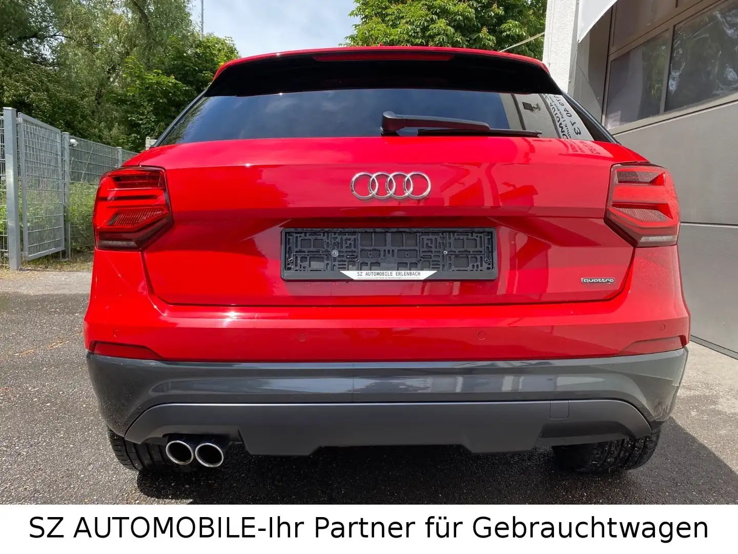 Audi Q2 35 2.0TDI Quattro Design,LED,NAVI,TEMP,1HAND Rouge - 2