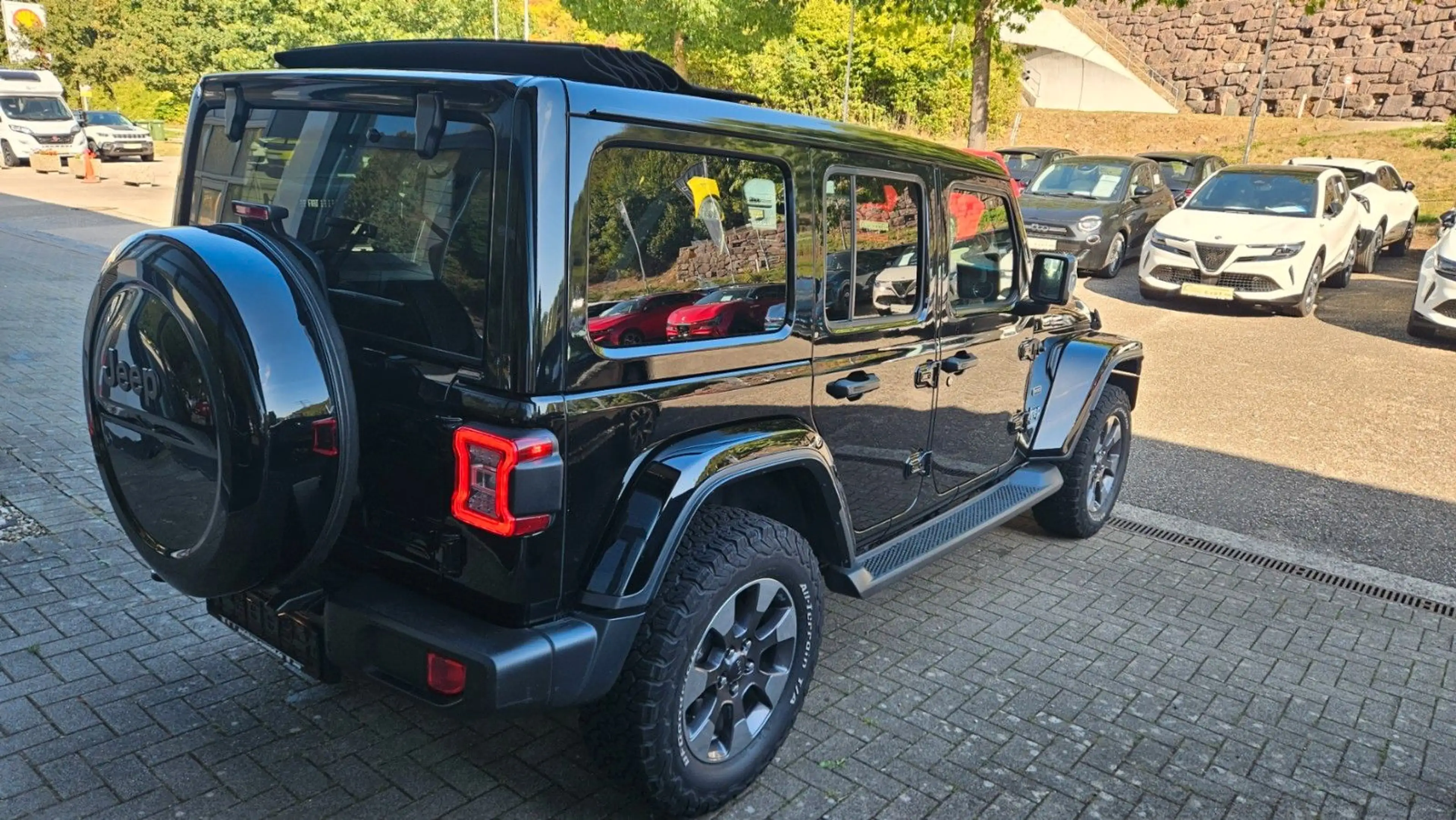 Jeep Wrangler *Unlimited*Sahara*Soft Top*Kamera*LED* — photo 5