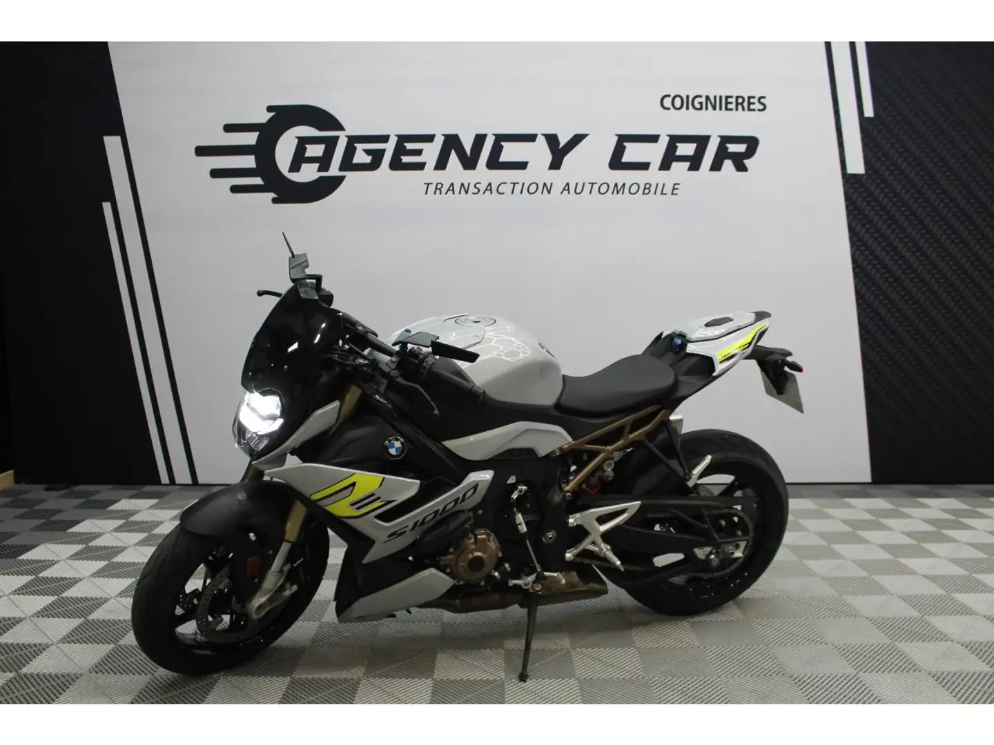 BMW S 1000 R Suivi complet BMW Gris - 1