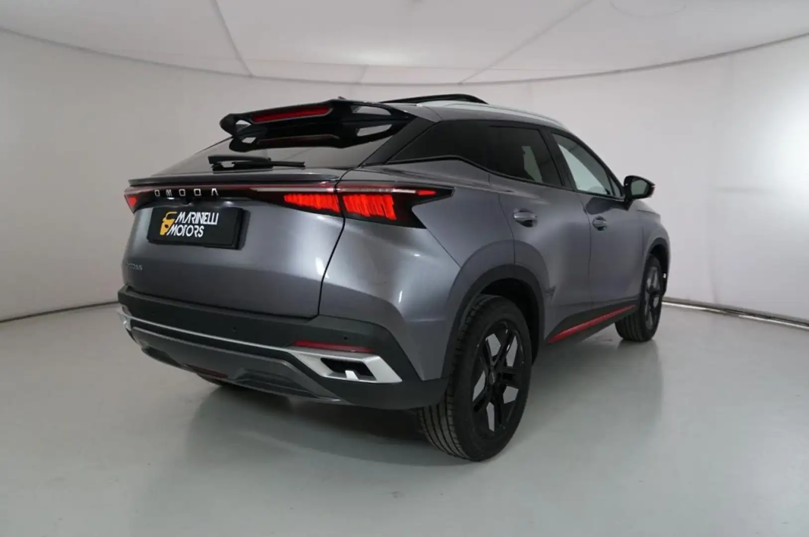 Omoda 5 1.6 TGDI PREMIUM AUTO Gri - 2