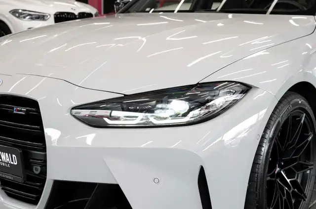 BMW M3 view 6