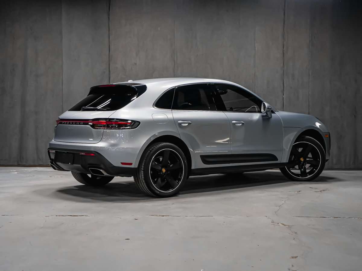 2022 Porsche Macan 2 SET PNEUS thumb 7