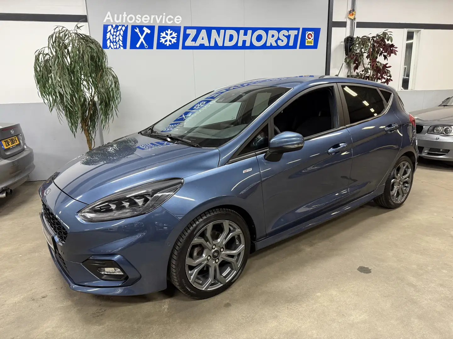 Ford Fiesta 1.0 EcoBoost Hybrid ST-Line X Blauw - 1