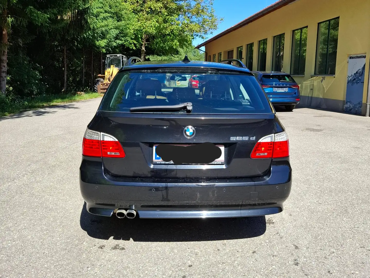 BMW 525 Schwarz - 2