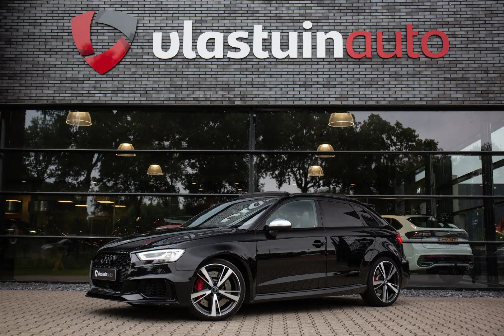 Audi RS3 Sportback 2.5 TFSI RS 3 quattro 400PK , Adap. crui Schwarz - 1