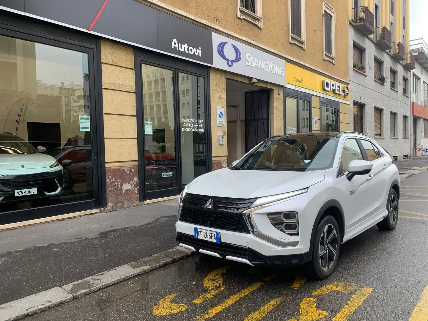 Mitsubishi Eclipse Cross Eclipse Cross 2.4 MIVEC 4WD PHEV Diamond SDA Blanco - 1
