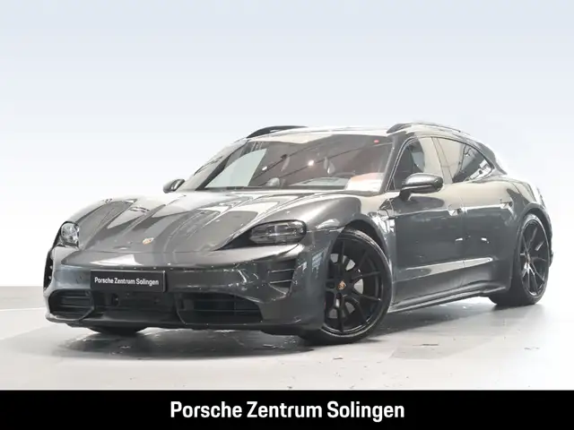 Porsche Taycan GTS Sport Turismo Beifahrerdisplay BOSE 21''