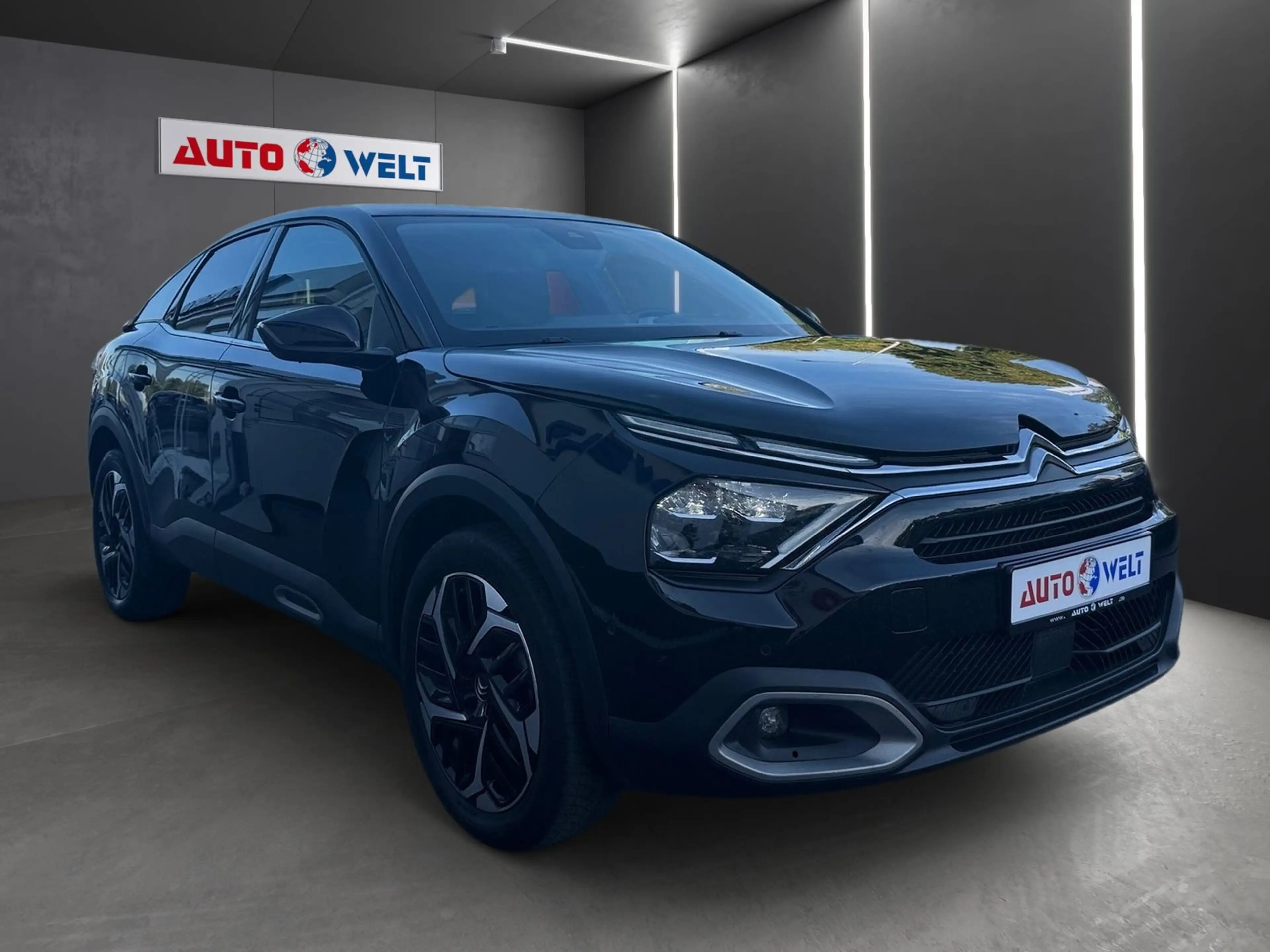 Citroen C4 1.5 Blue-HDi Automatik Navi Kamera Spurhalte — photo 2