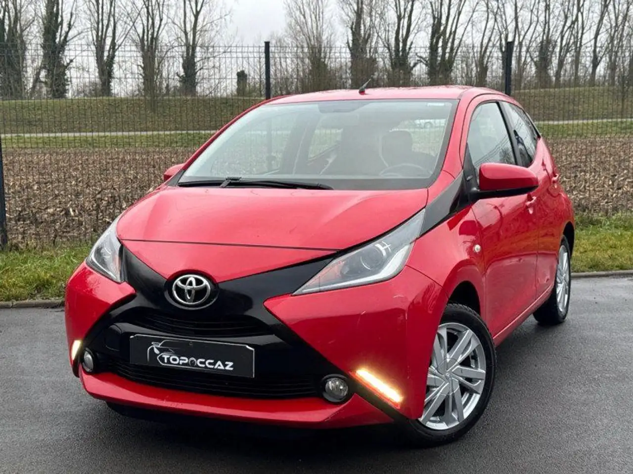 Toyota Aygo 1.0 VVT-I 69CH RISING STAR 5 PORTES * 20