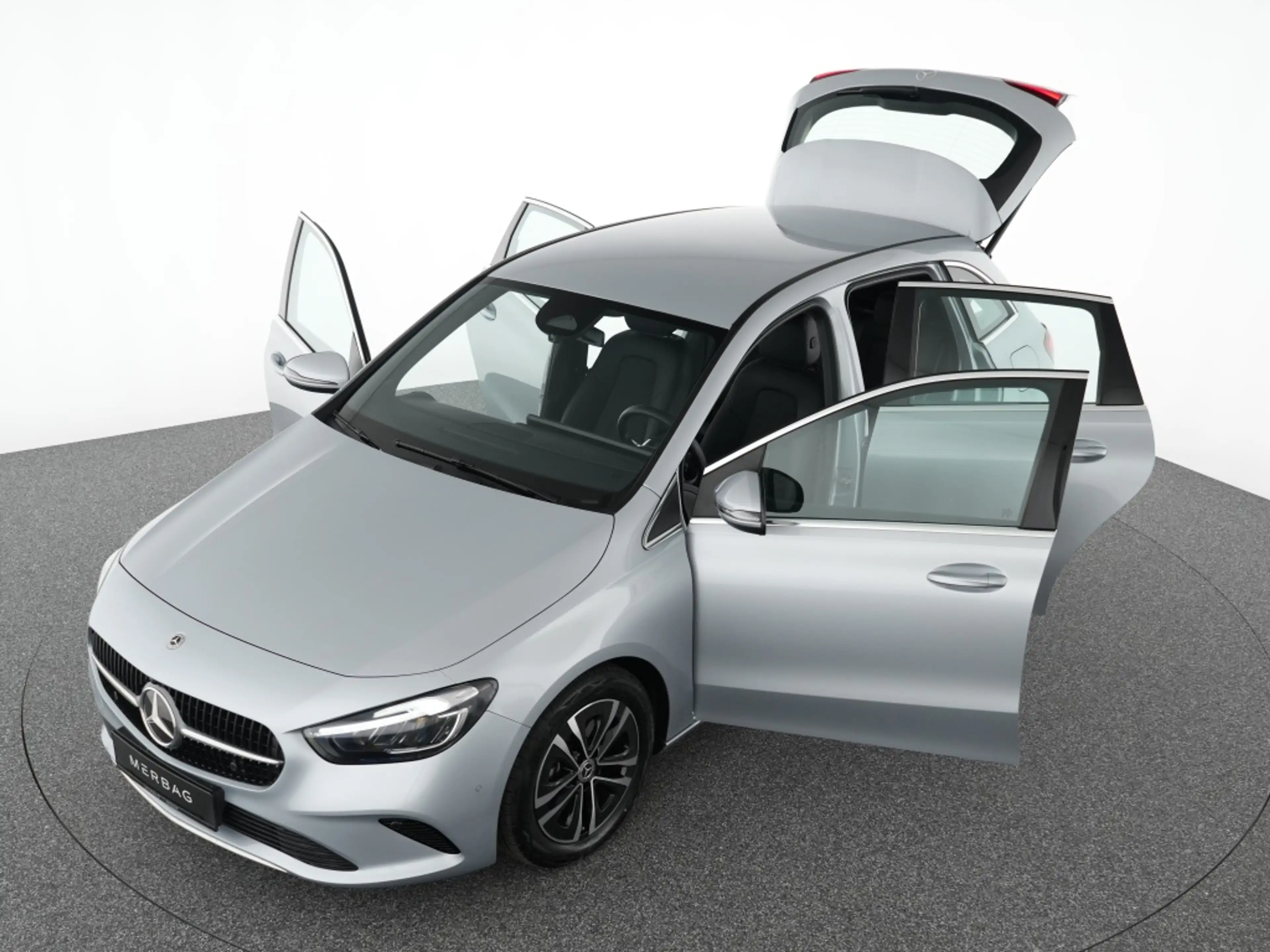 Mercedes-Benz B 180 Progressive Advanced Kamera Winter Navi — photo 12