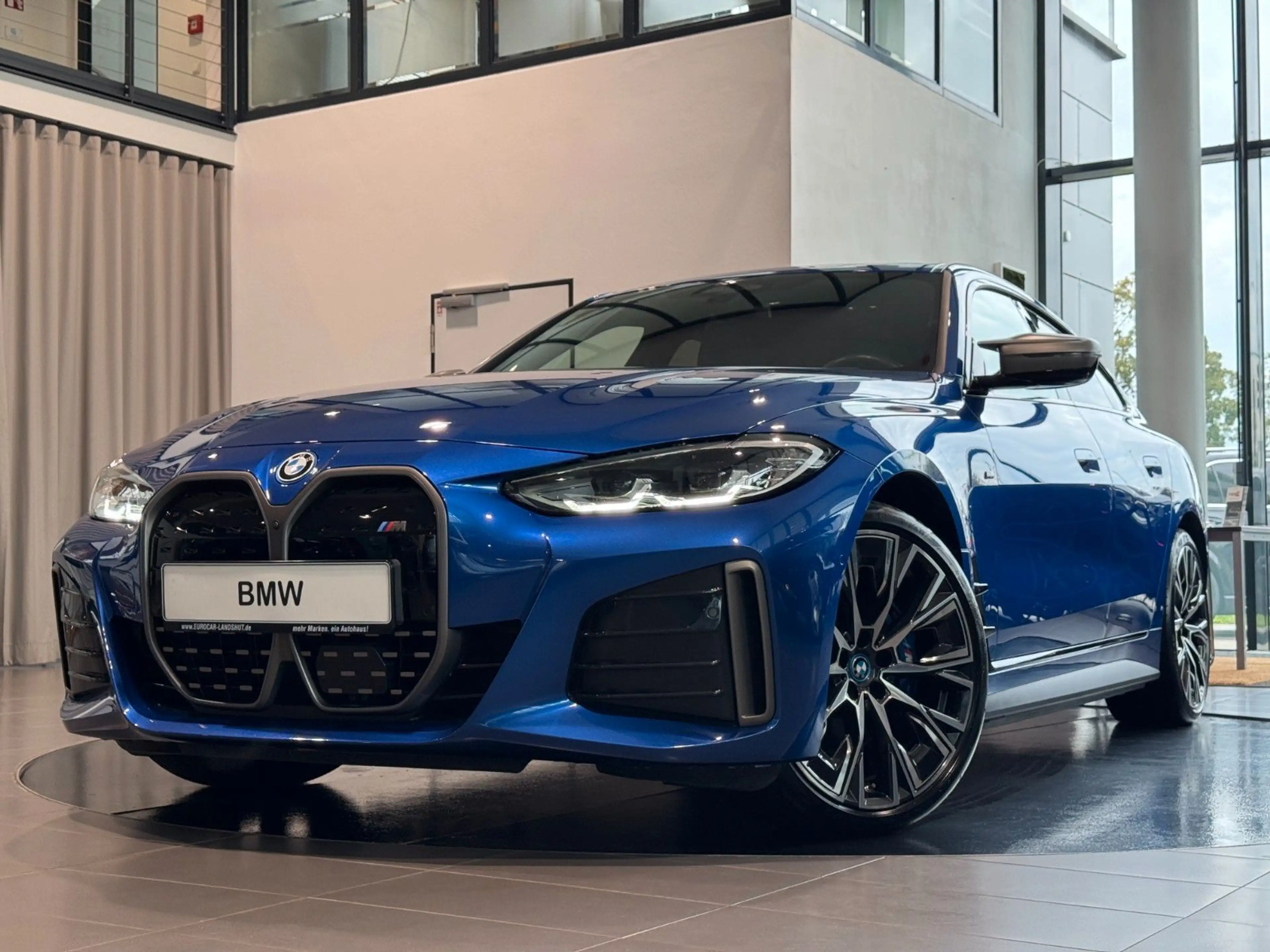 BMW i4 M50 Gran Coupe Merino SurrView H&K ACC 20"