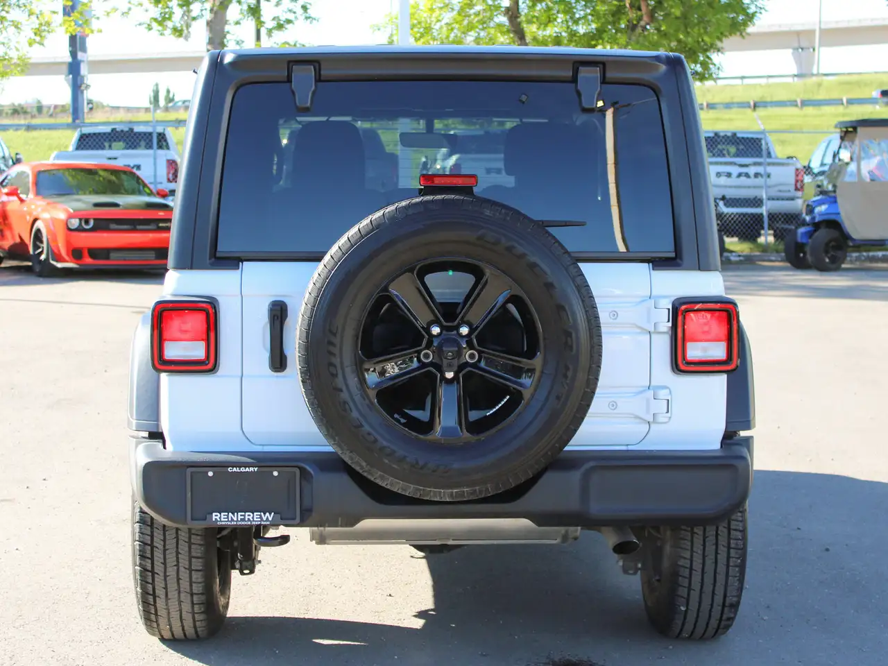 Jeep Wrangler снимка Jeep Wrangler